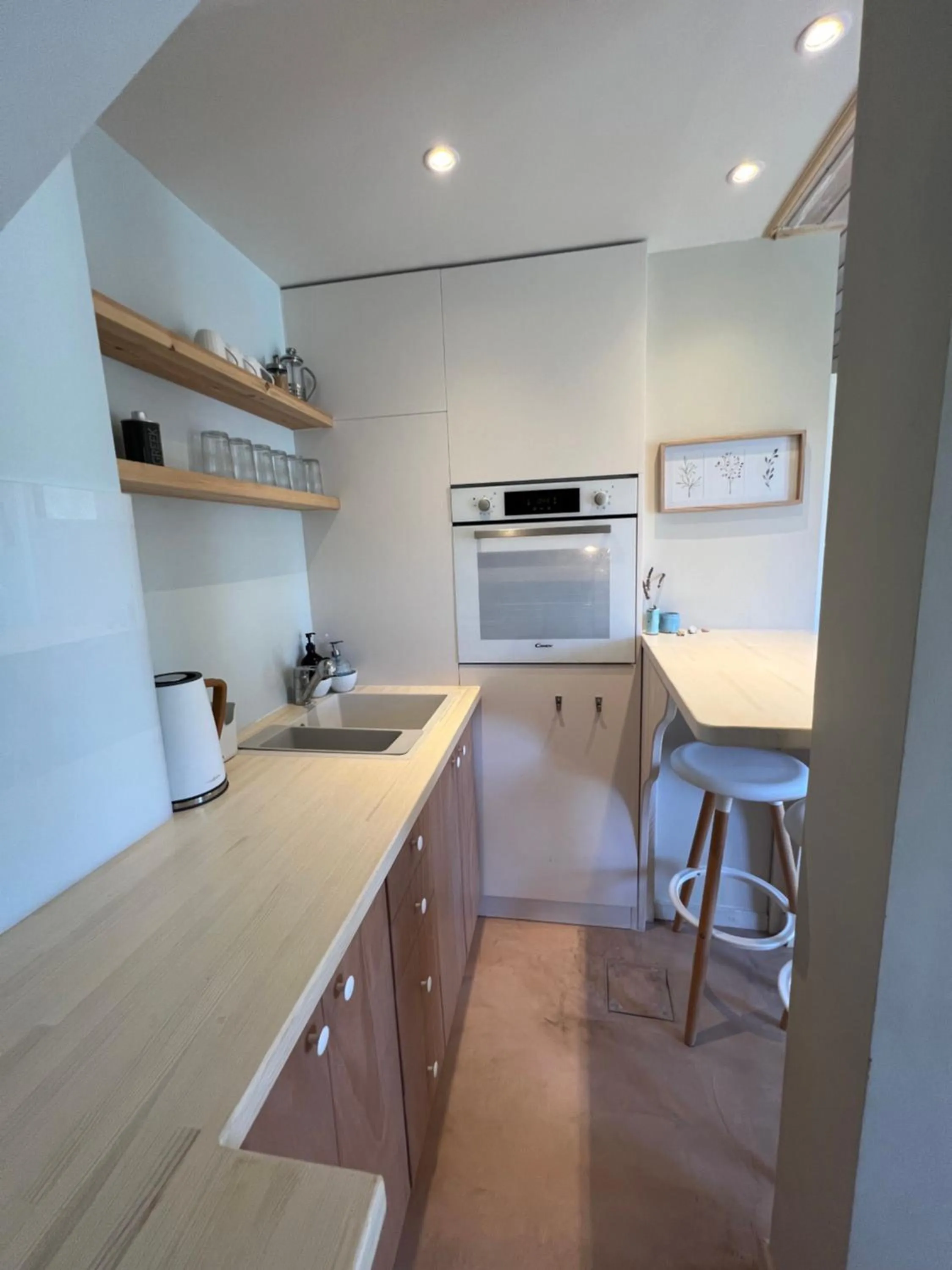 Kitchen or kitchenette in Kapella Apartments