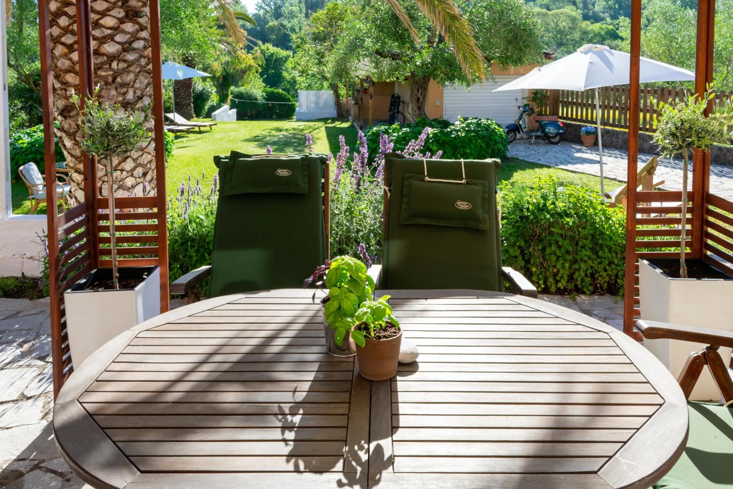 BBQ facilities in Kapella Apartments