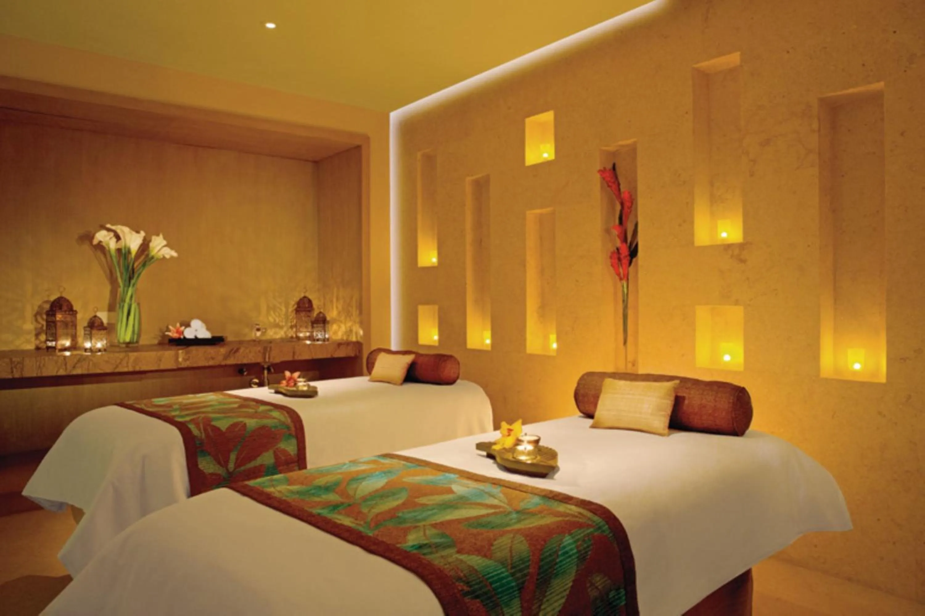 Massage, Bed in Secrets The Vine Cancun - All Inclusive Adults Only