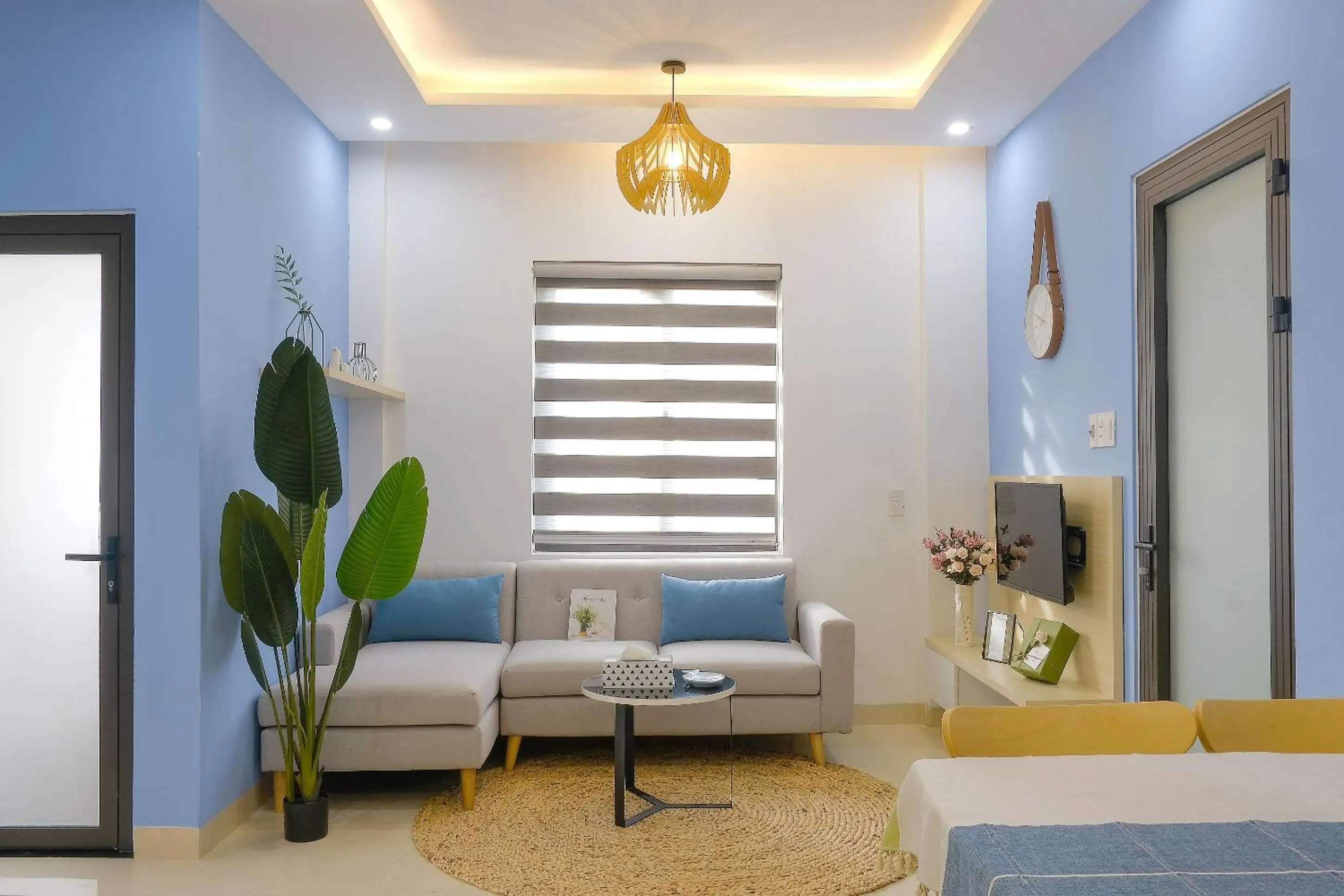 TV and multimedia in Phuong Tran Apartment and Hotel