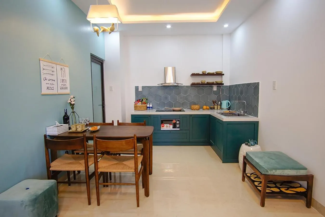 Kitchen or kitchenette in Phuong Tran Apartment and Hotel
