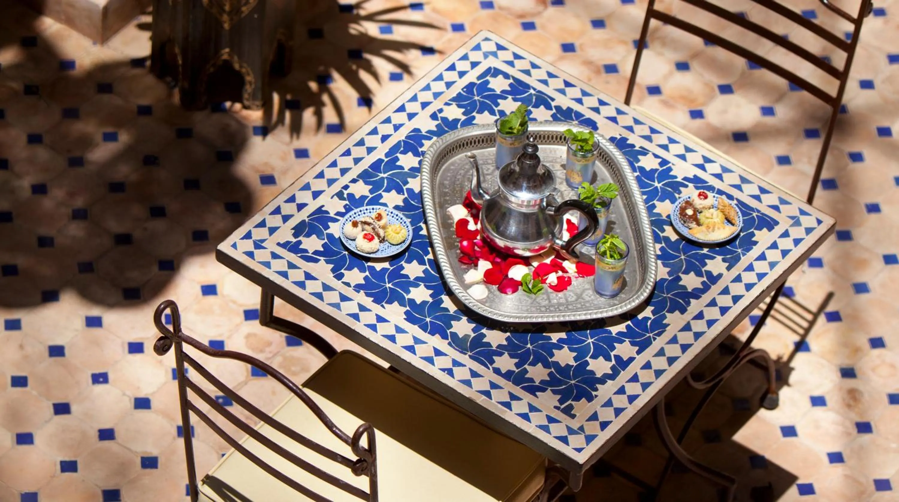 Food and drinks in Riad Arbre Bleu