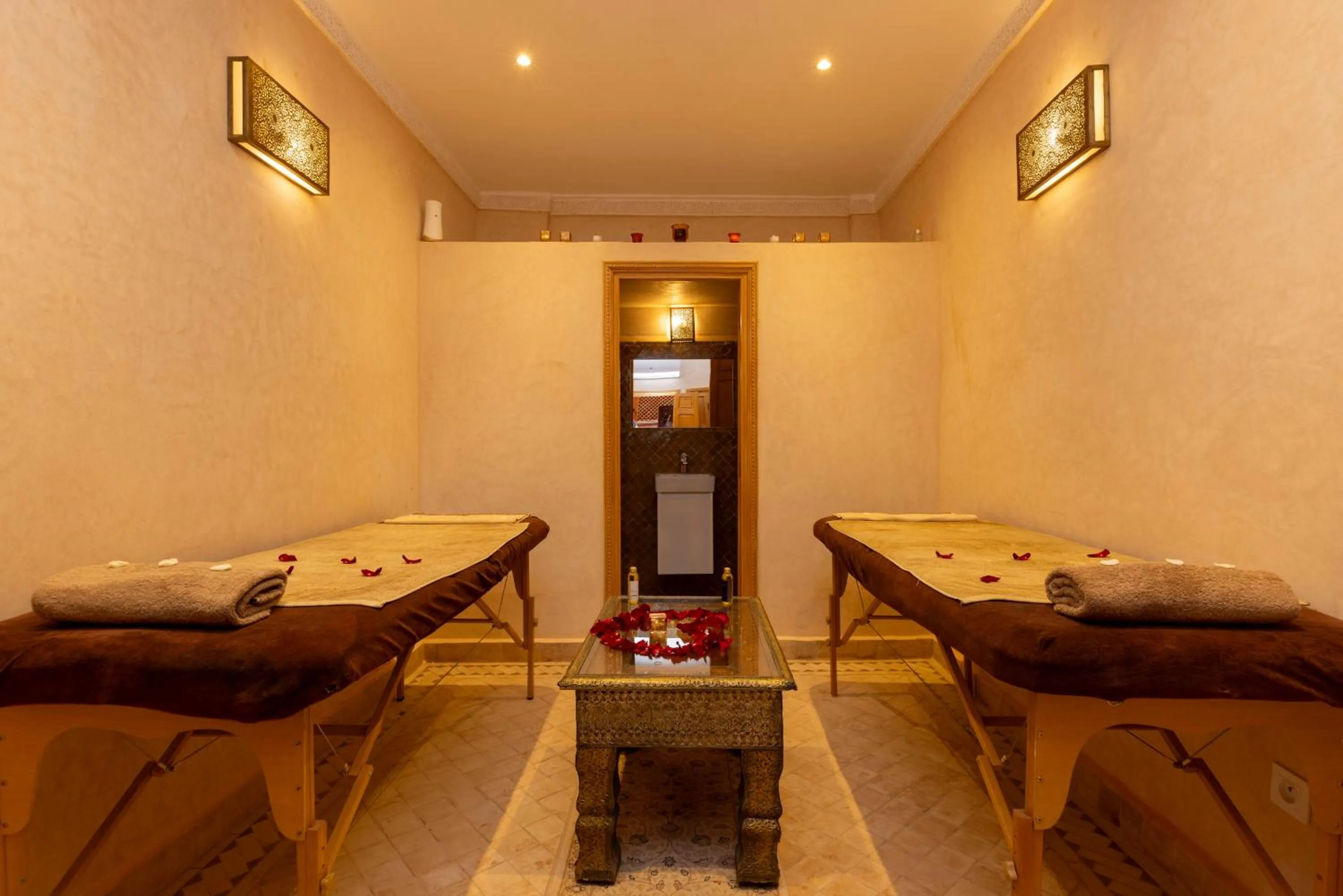 Massage in Riad Arbre Bleu