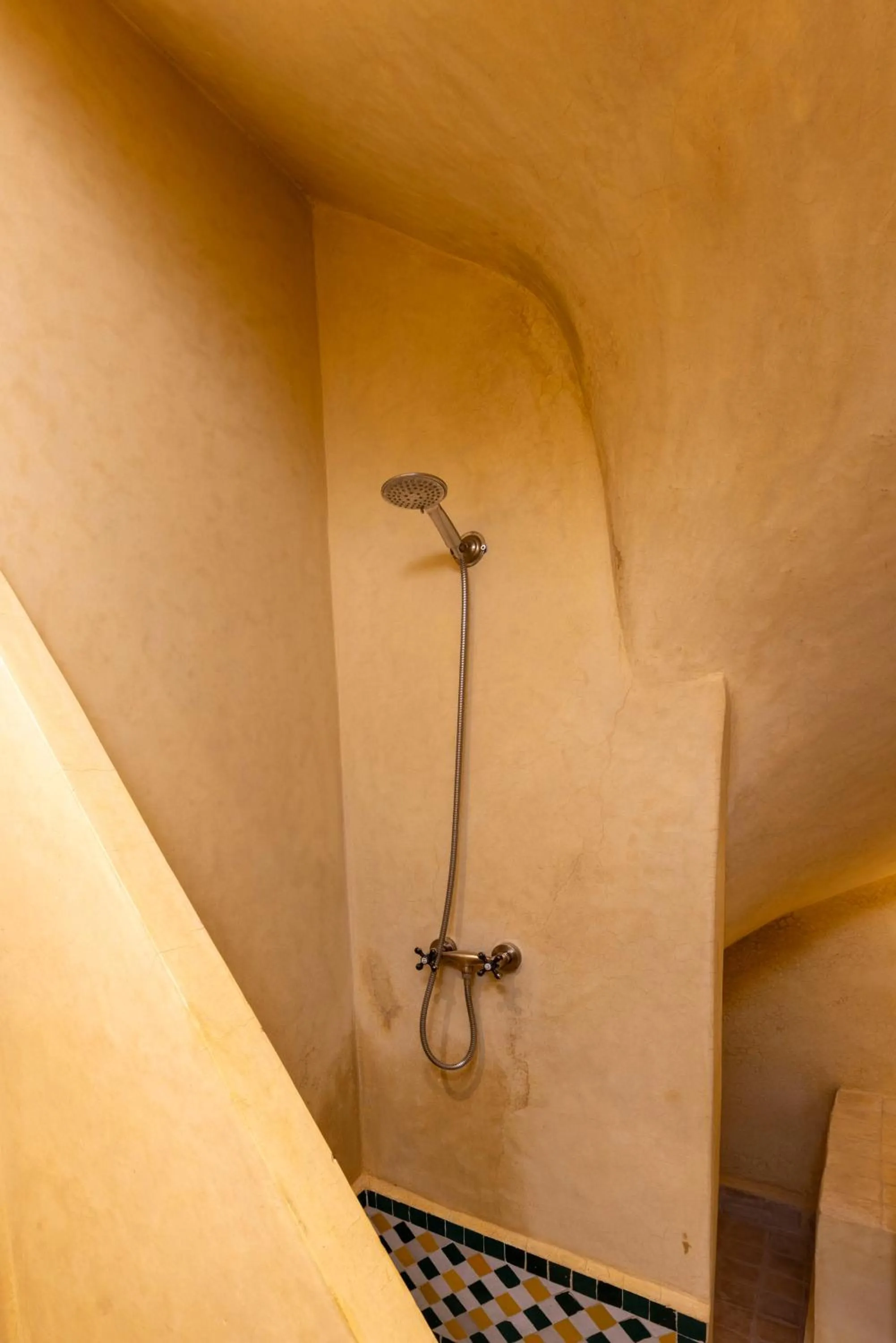 Shower in Riad Arbre Bleu