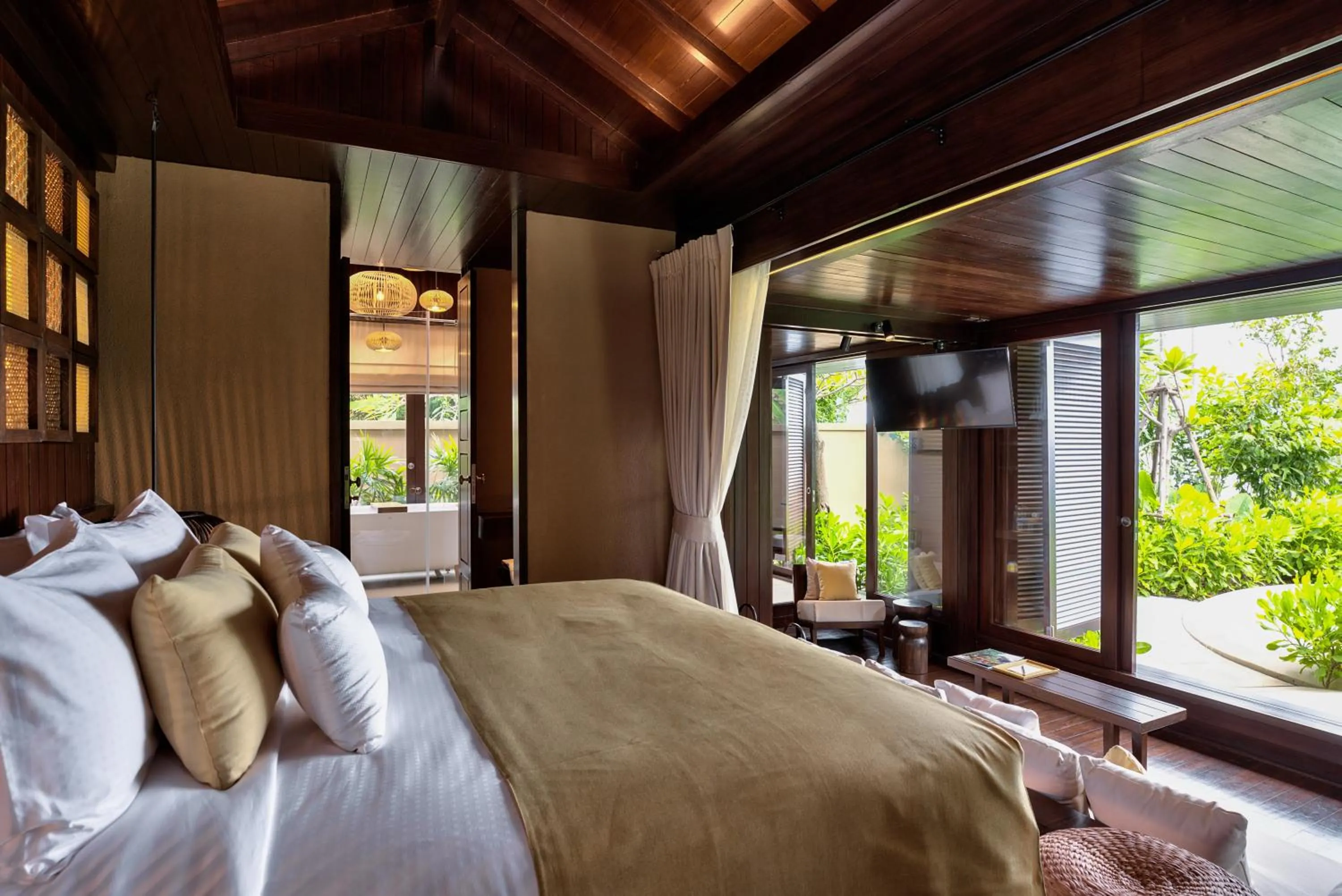 Bed in The Spa Resorts - Lamai Beach