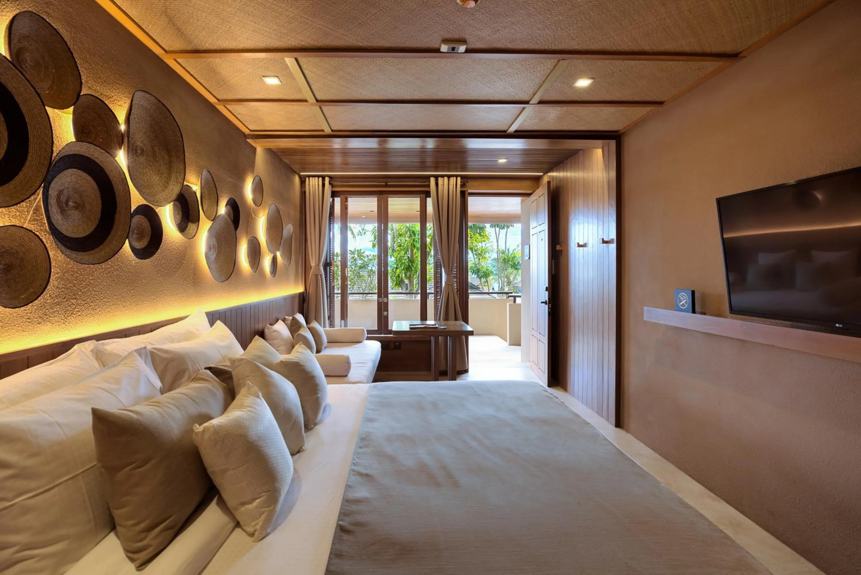 View (from property/room), Bed in The Spa Resorts - Lamai Beach