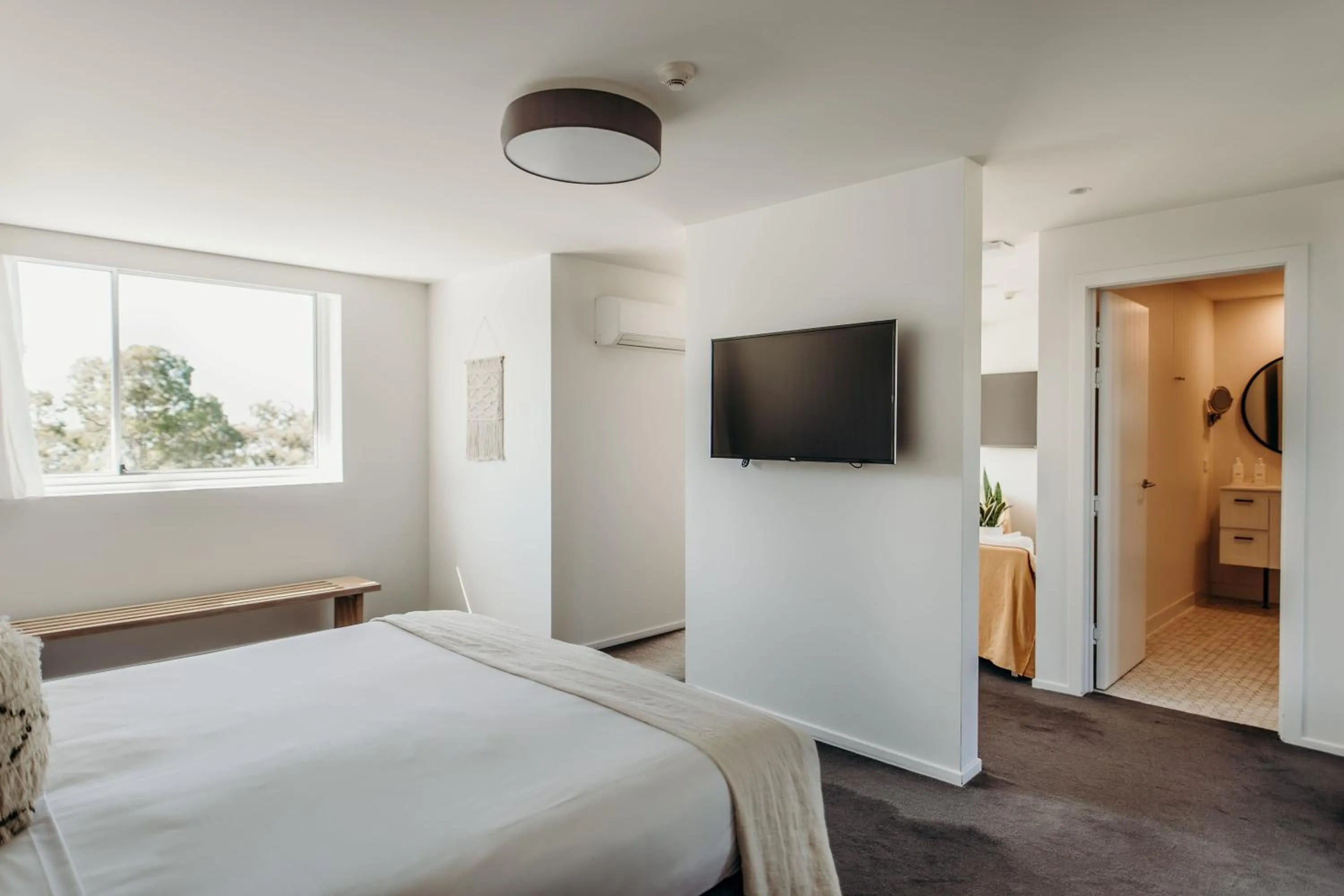 TV and multimedia, Bed in Bannisters Port Stephens