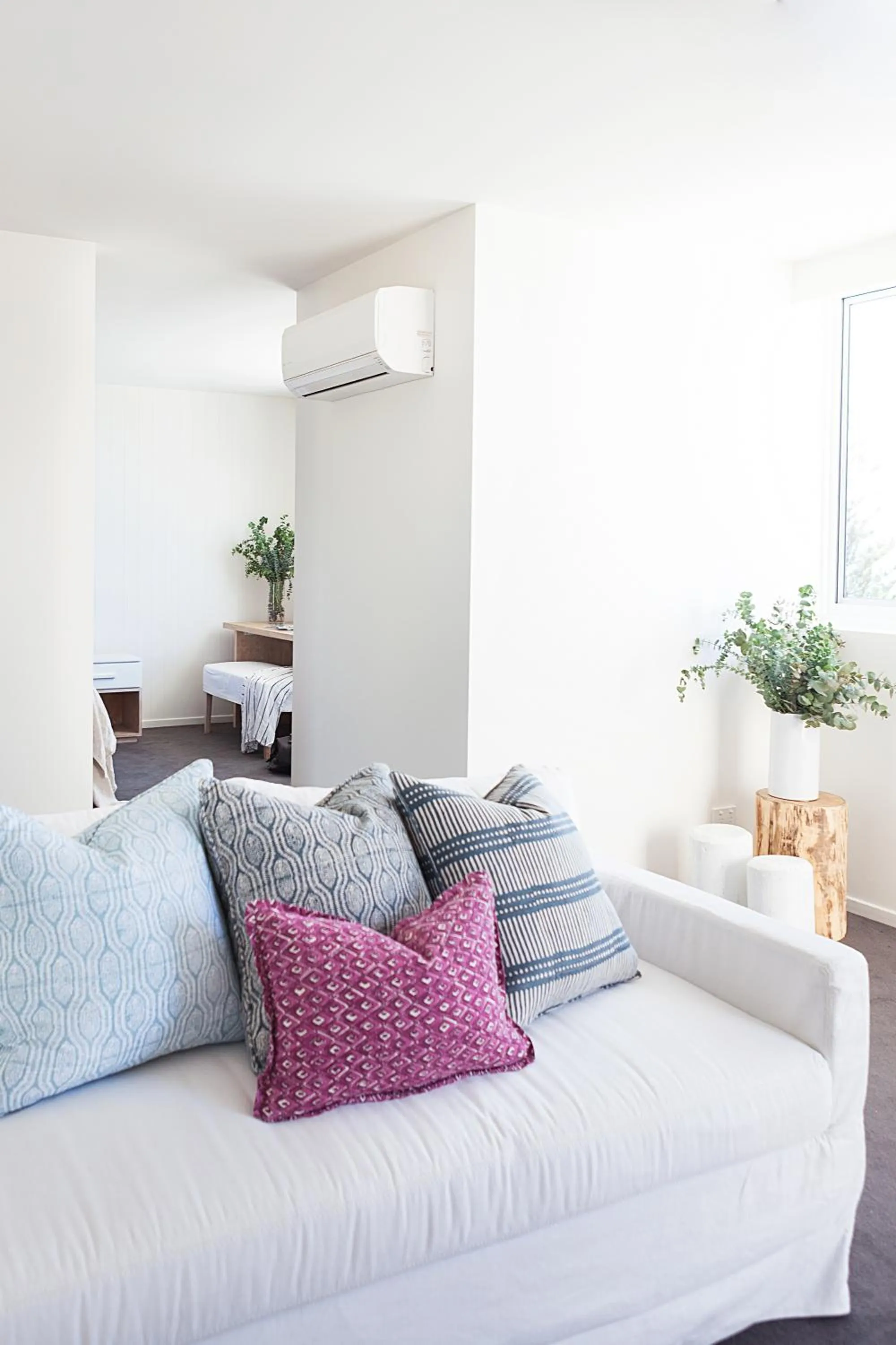 Seating area, Bed in Bannisters Port Stephens