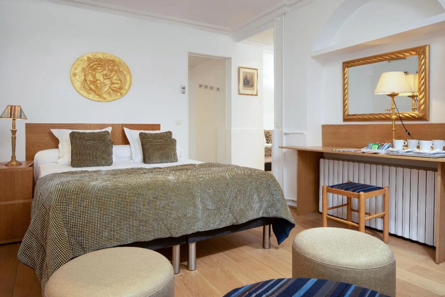 Coffee/tea facilities, Bed in Hôtel du Levant