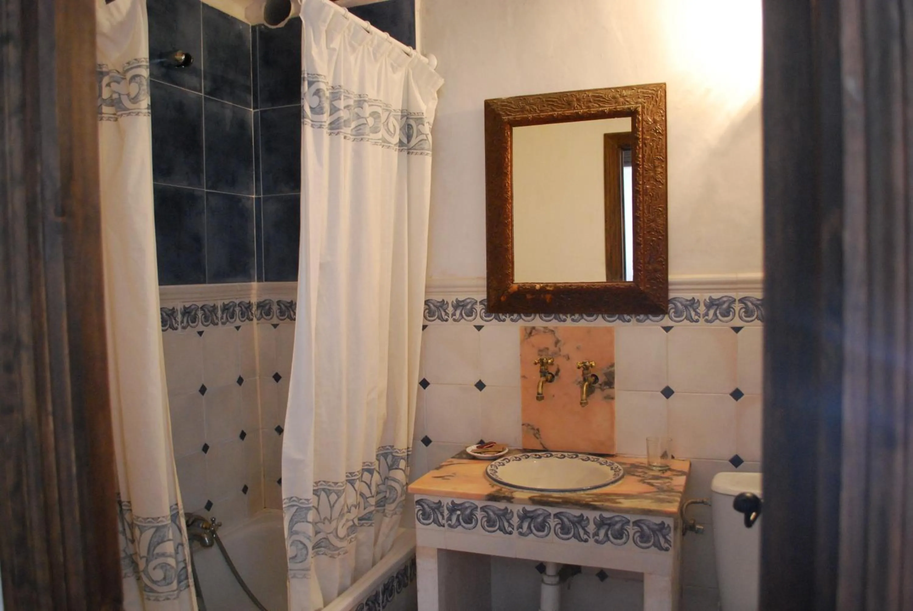 Double or Twin Room in Fonda Del Tozal