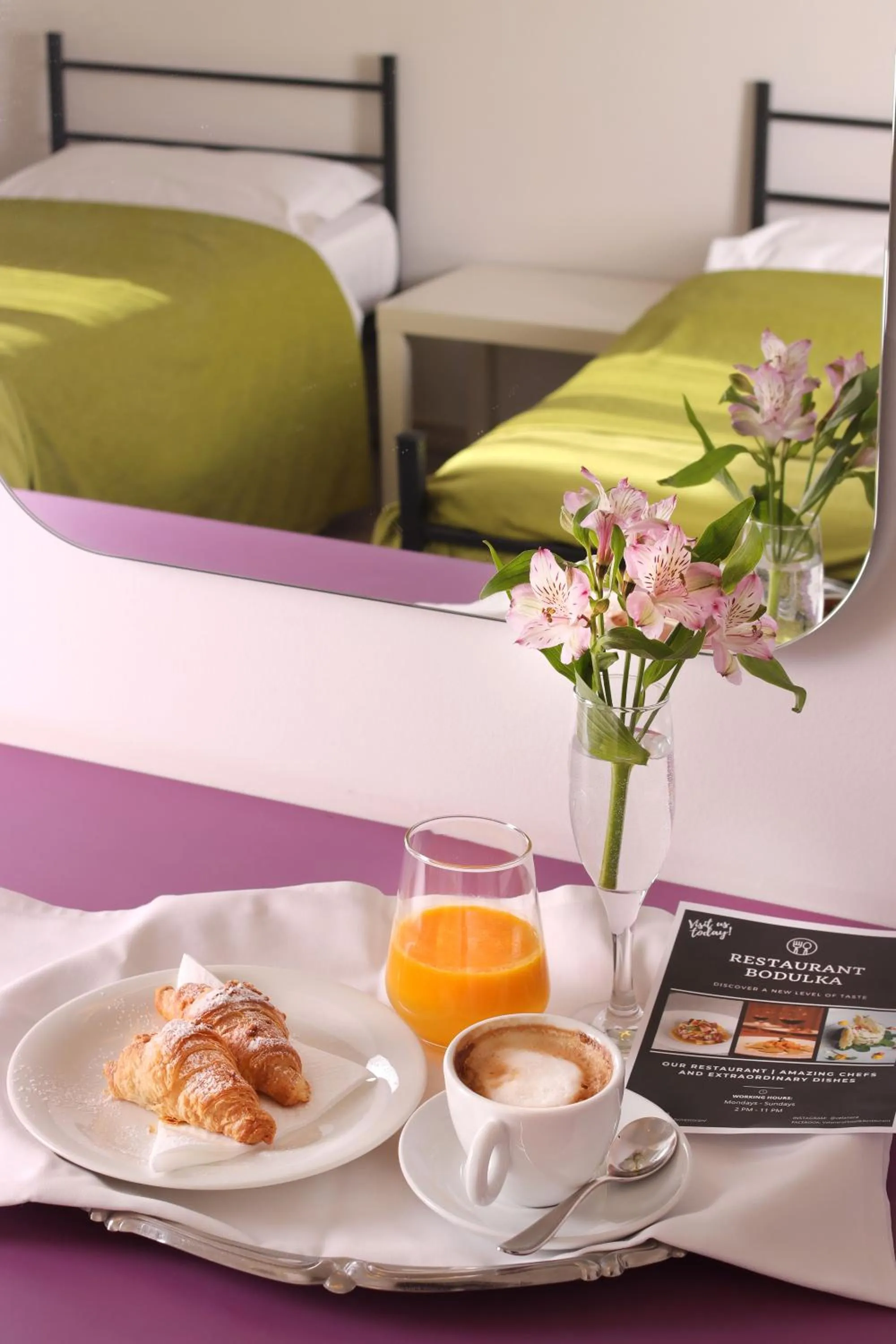 Breakfast, Bed in VELANERA Hotel & Restaurant