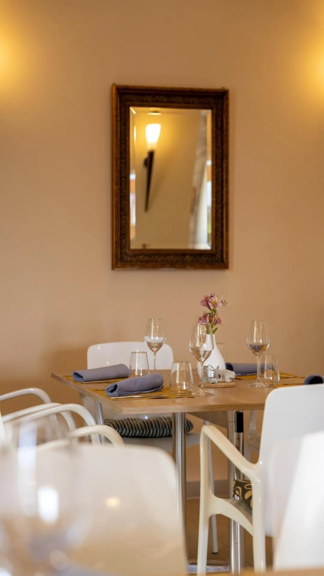Dining area in VELANERA Hotel & Restaurant