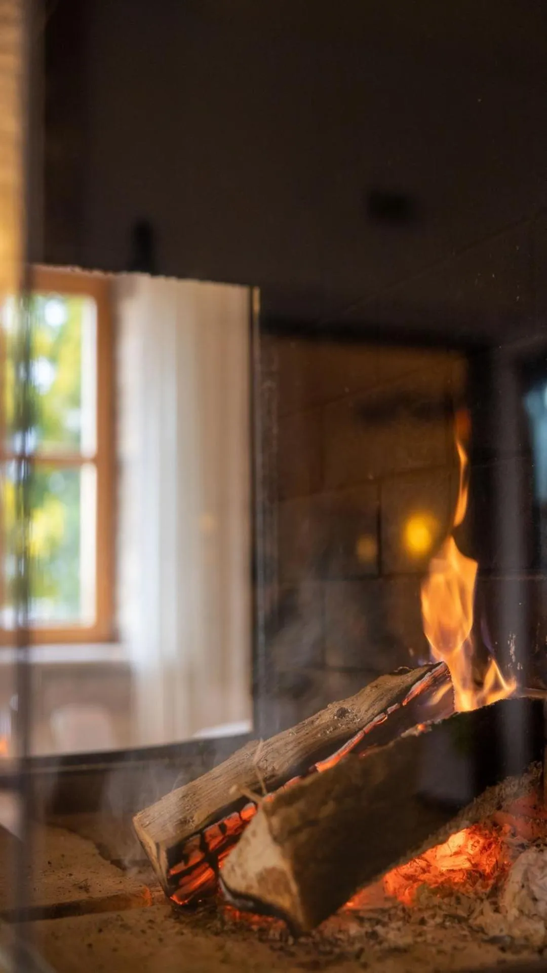 Restaurant/places to eat in VELANERA Hotel & Restaurant