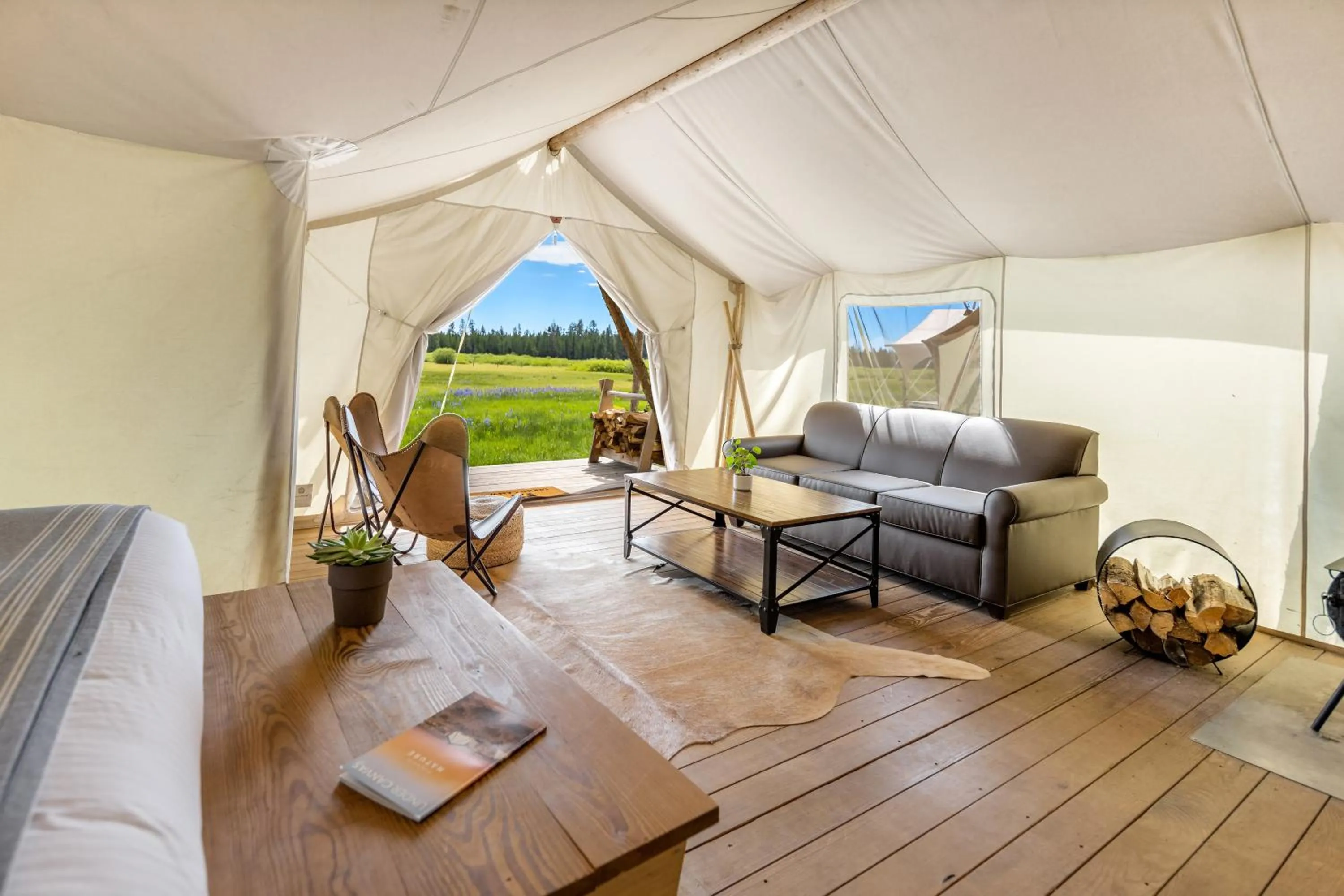 Living room in Under Canvas West Yellowstone