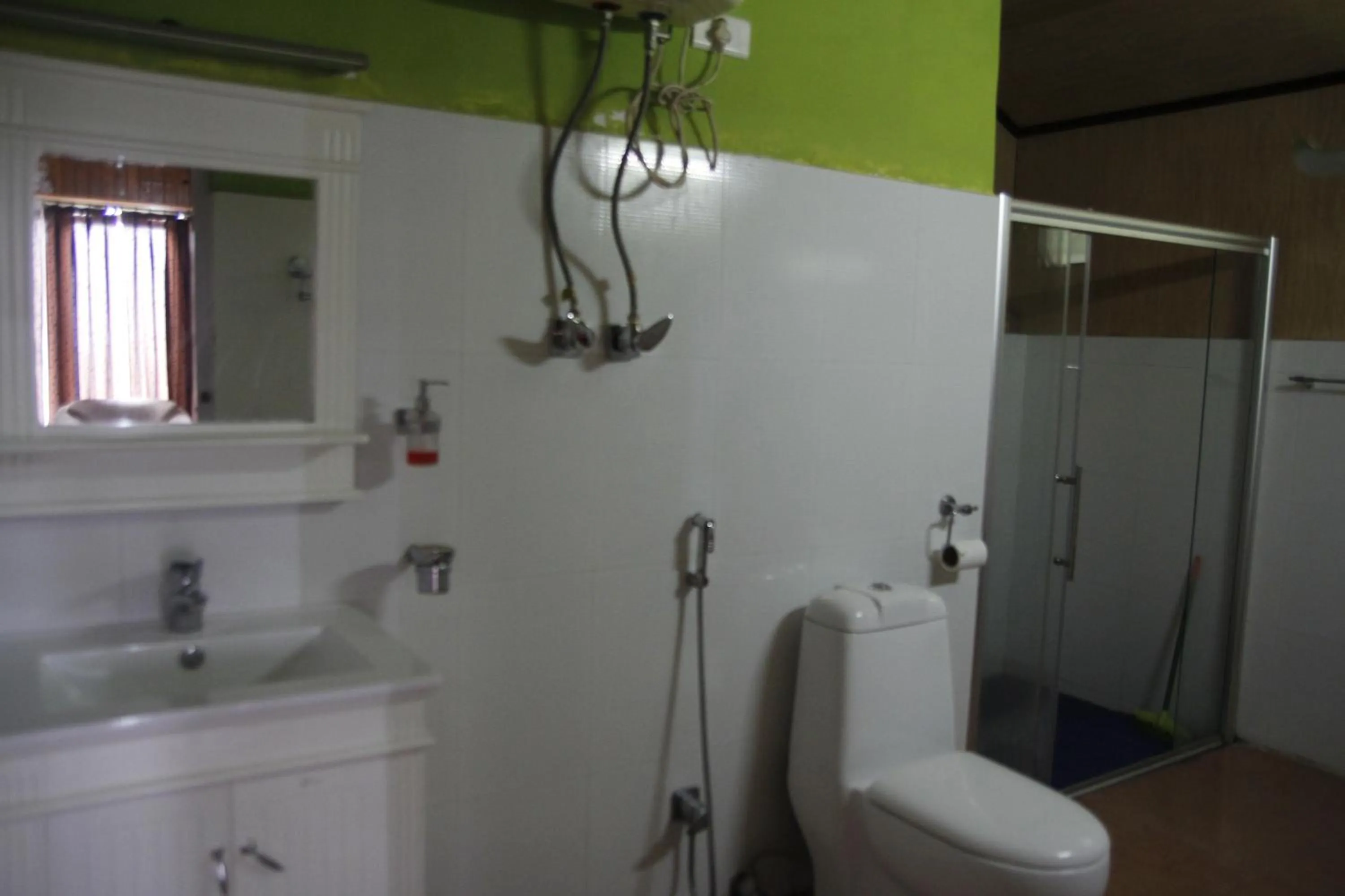 Bathroom in Mandarin Resort - Kaluk