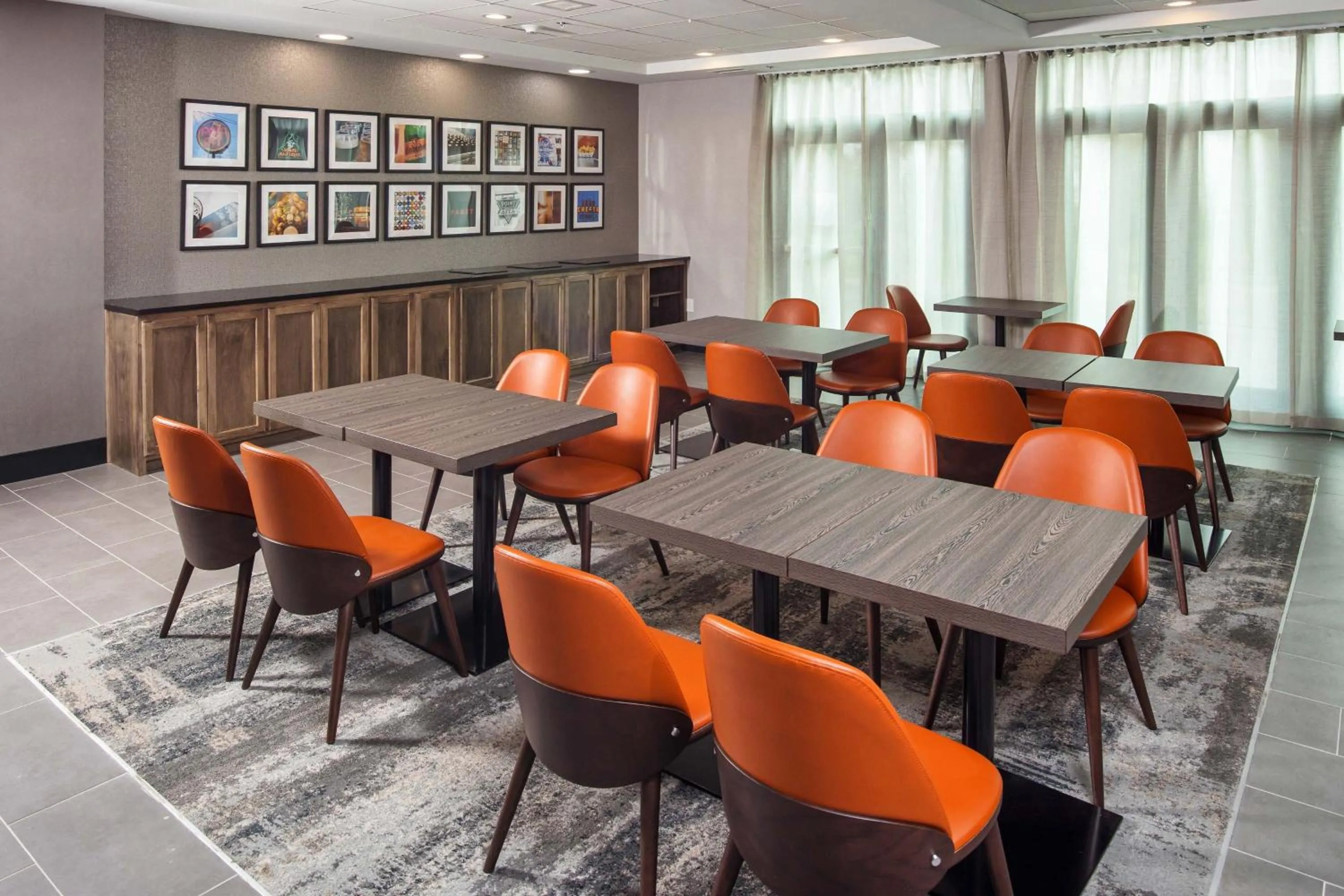 Breakfast in Four Points by Sheraton Appleton