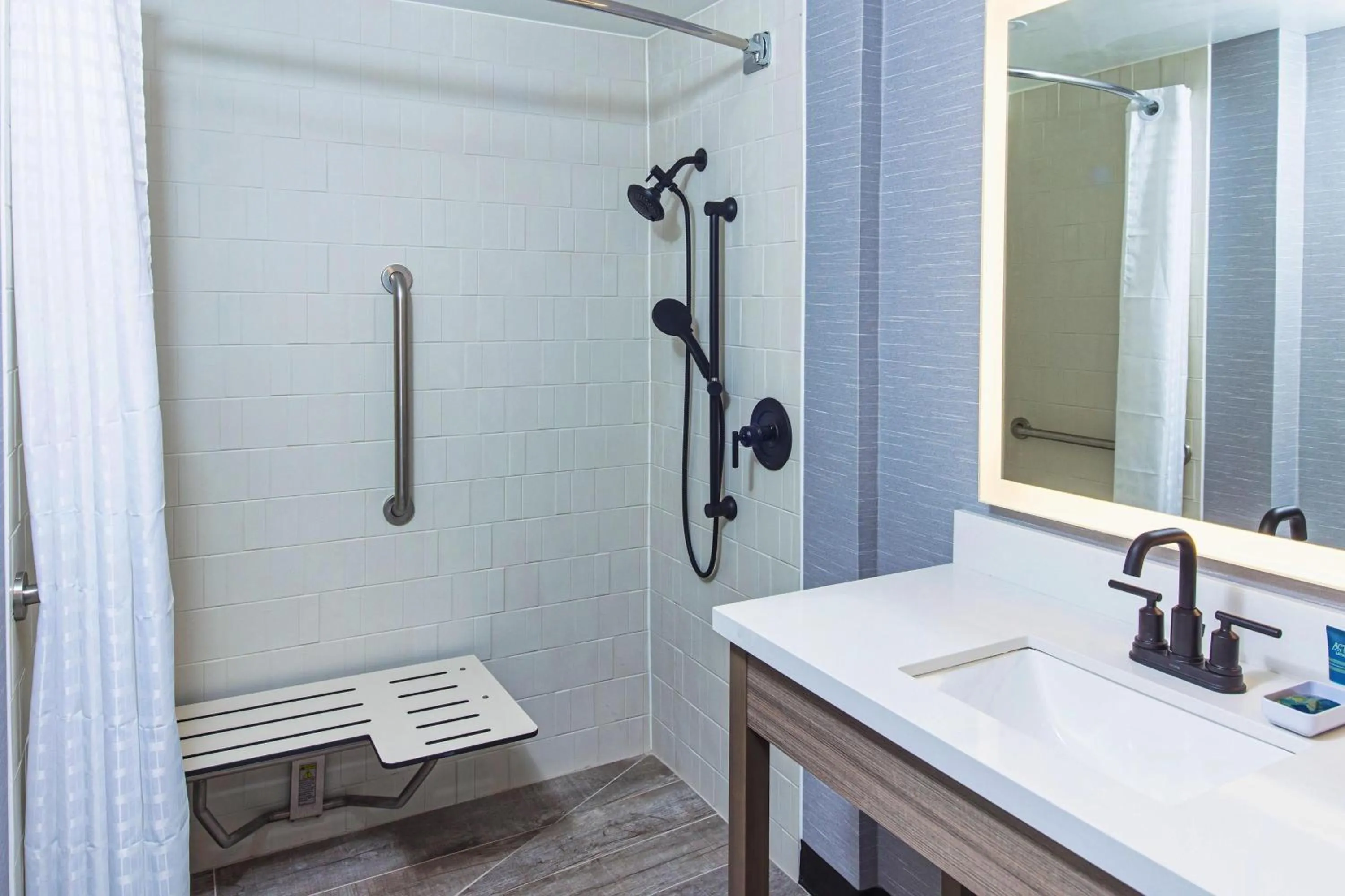 Bathroom in Four Points by Sheraton Appleton