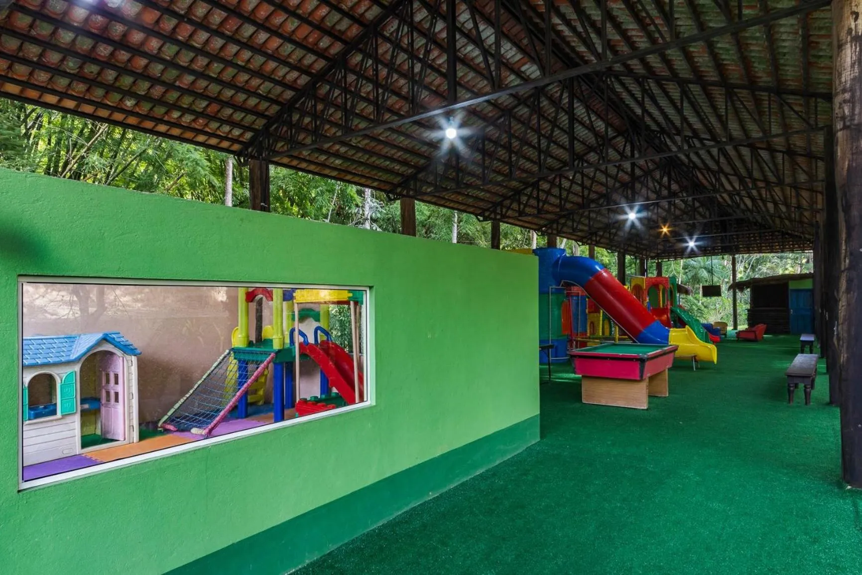 Children play ground in Resort Fazenda 3 Pinheiros
