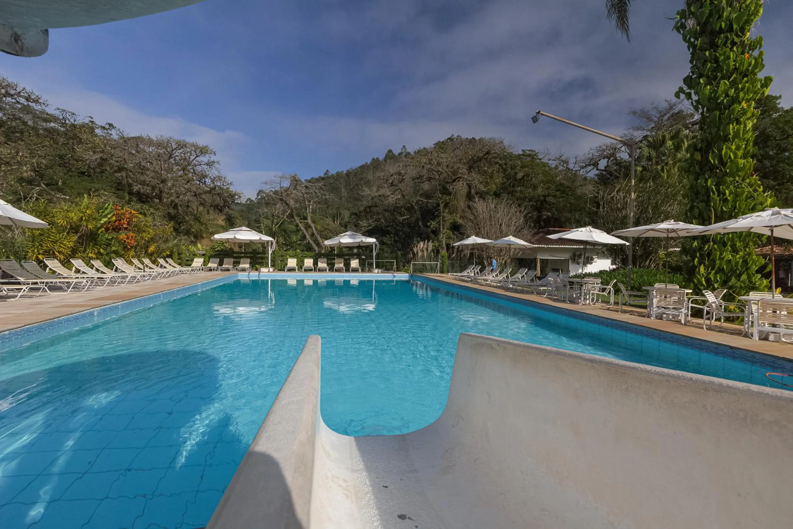 Swimming pool in Resort Fazenda 3 Pinheiros