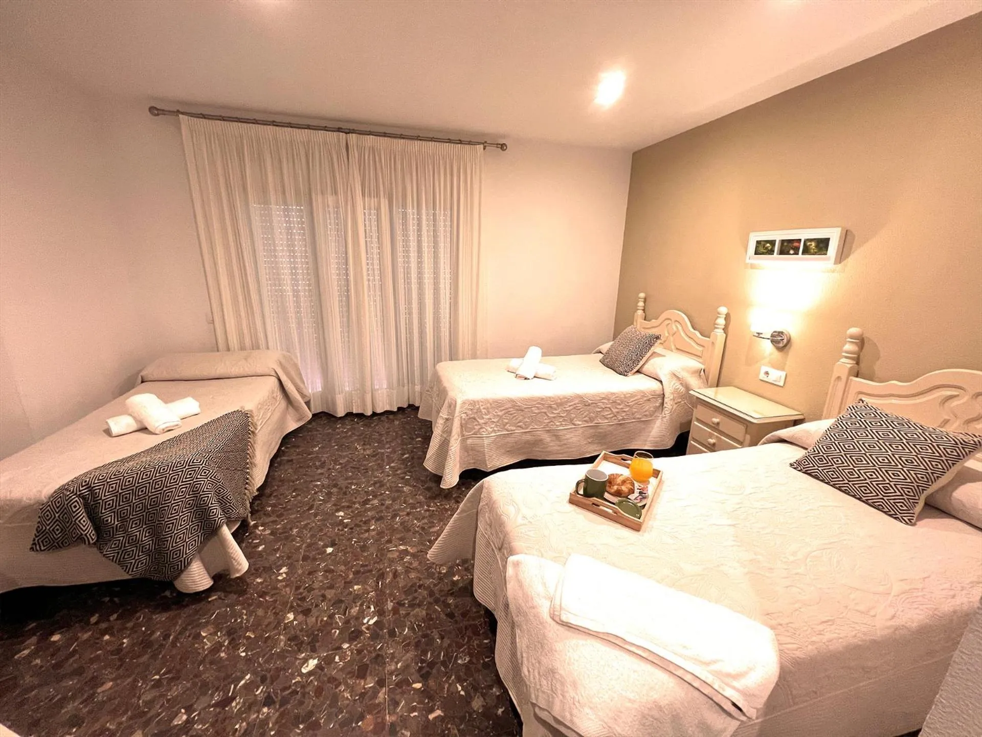 Photo of the whole room, Bed in La Janda