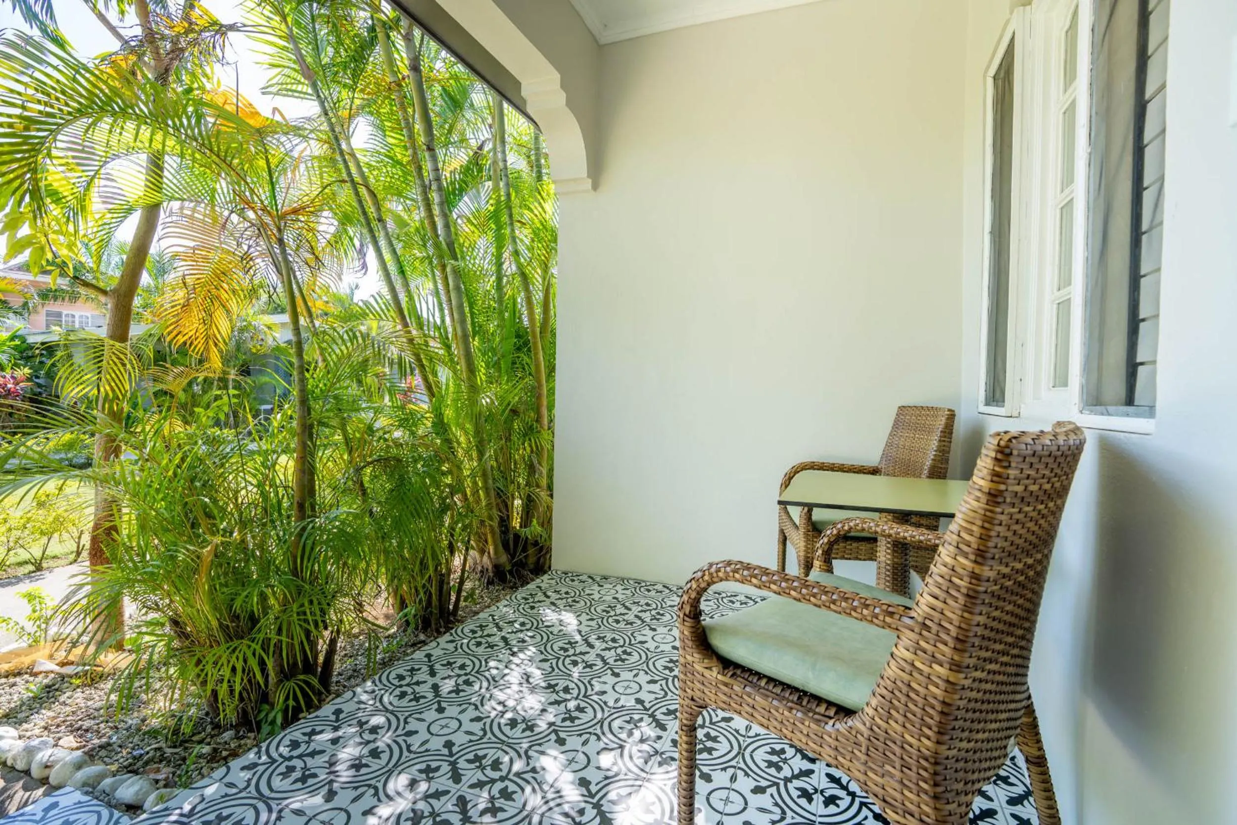 Patio in Travellers Beach Resort