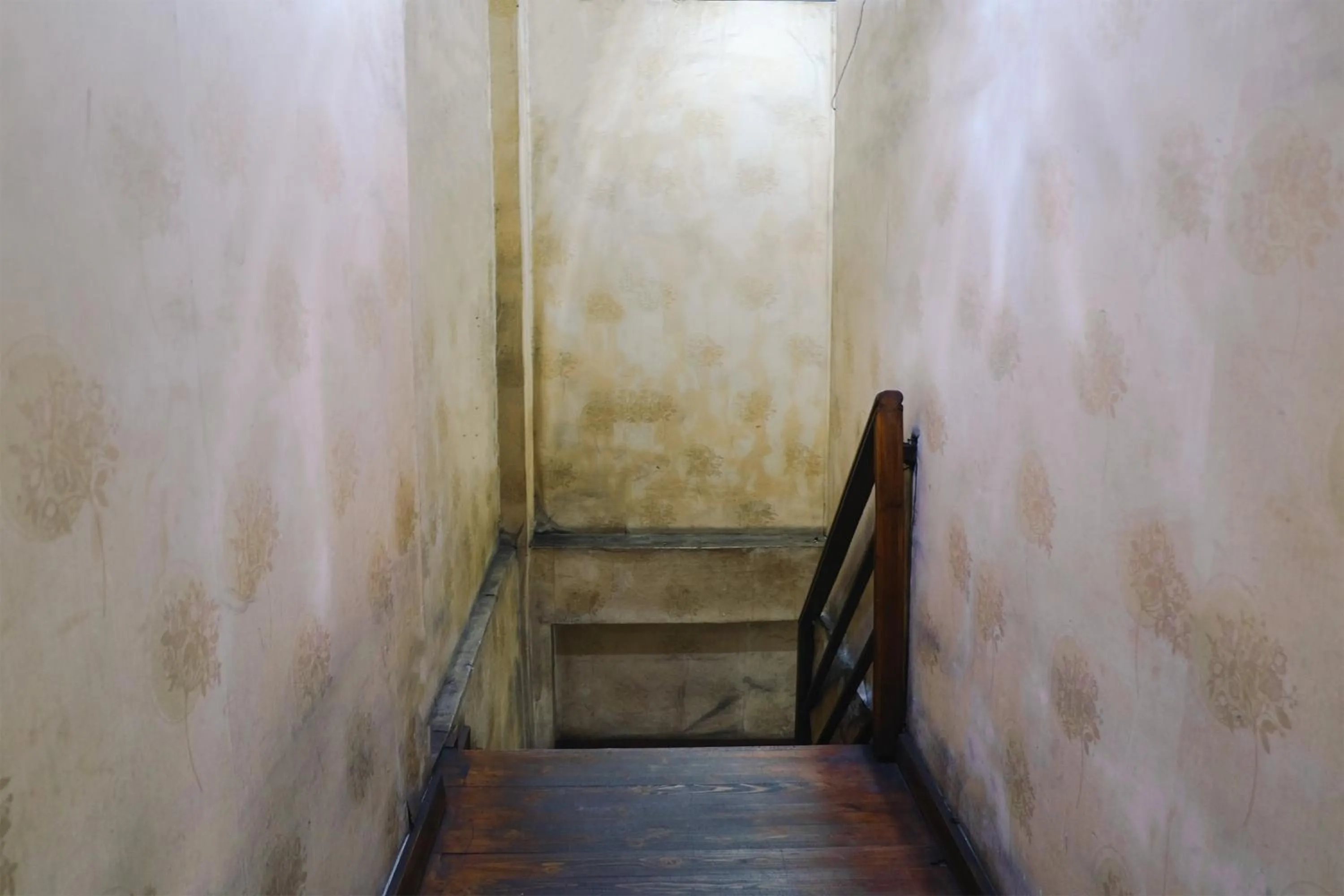 Decorative detail in King Stone Hotel