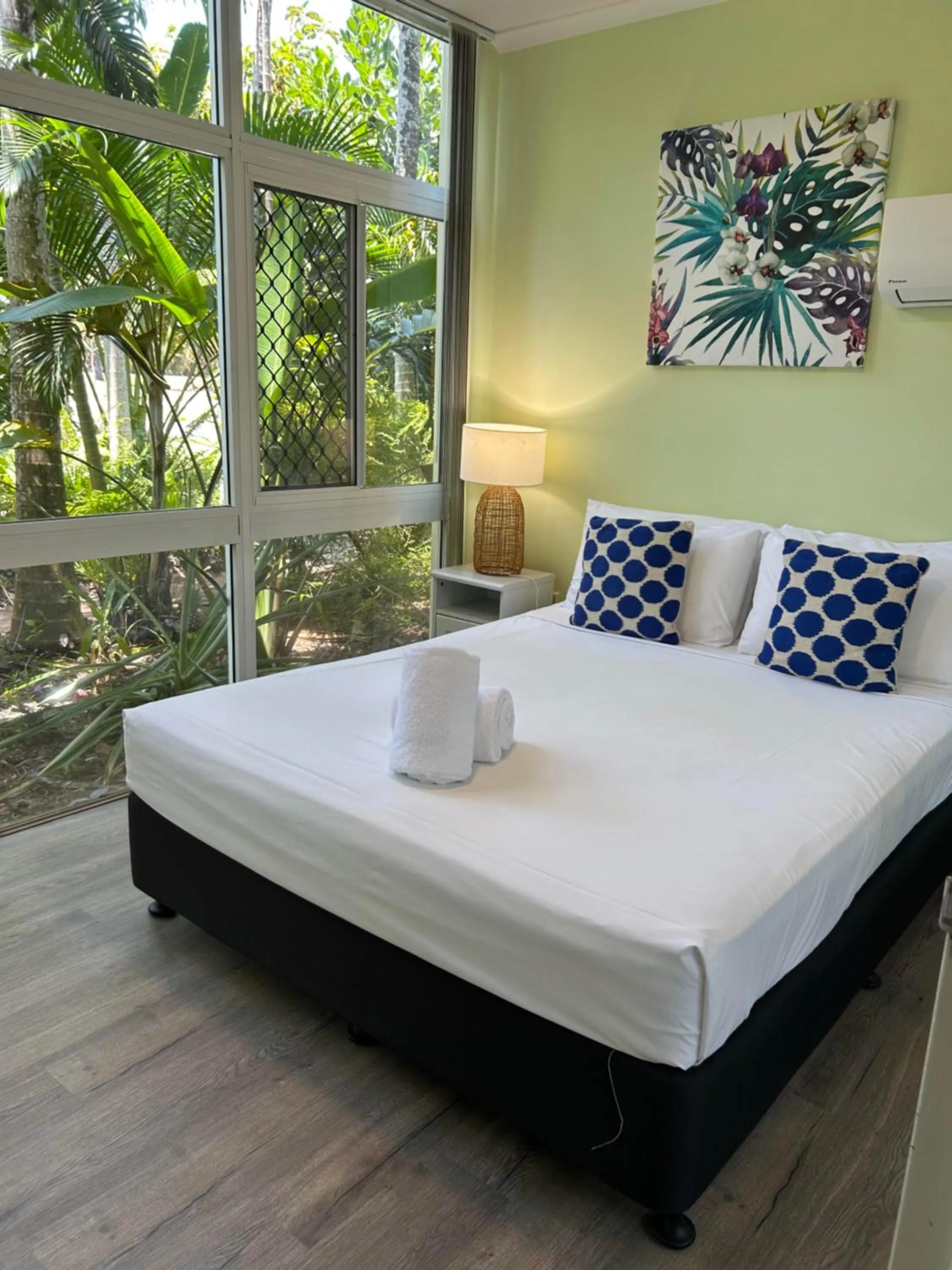Bedroom, Bed in Tropical Nites Holiday Townhouses