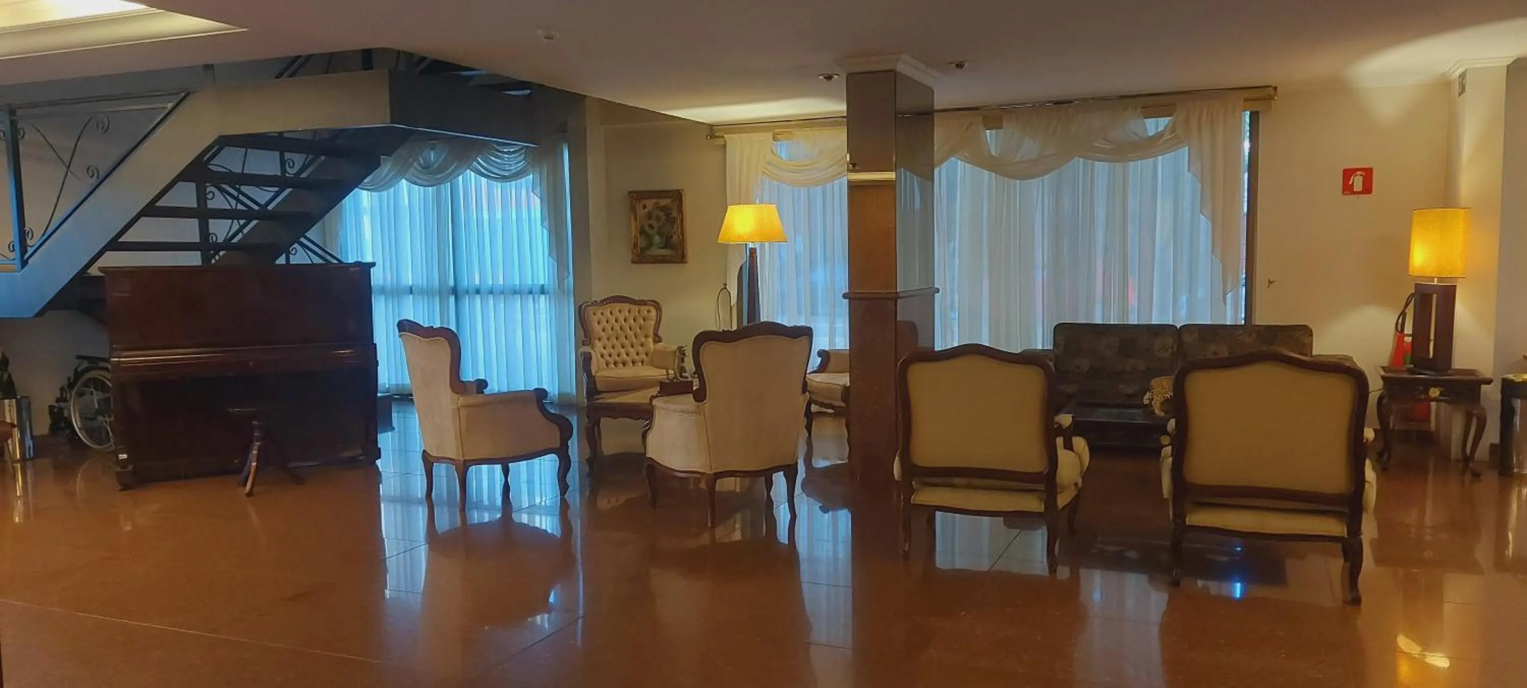 Lobby or reception in Jandaia Hotel Campo Grande