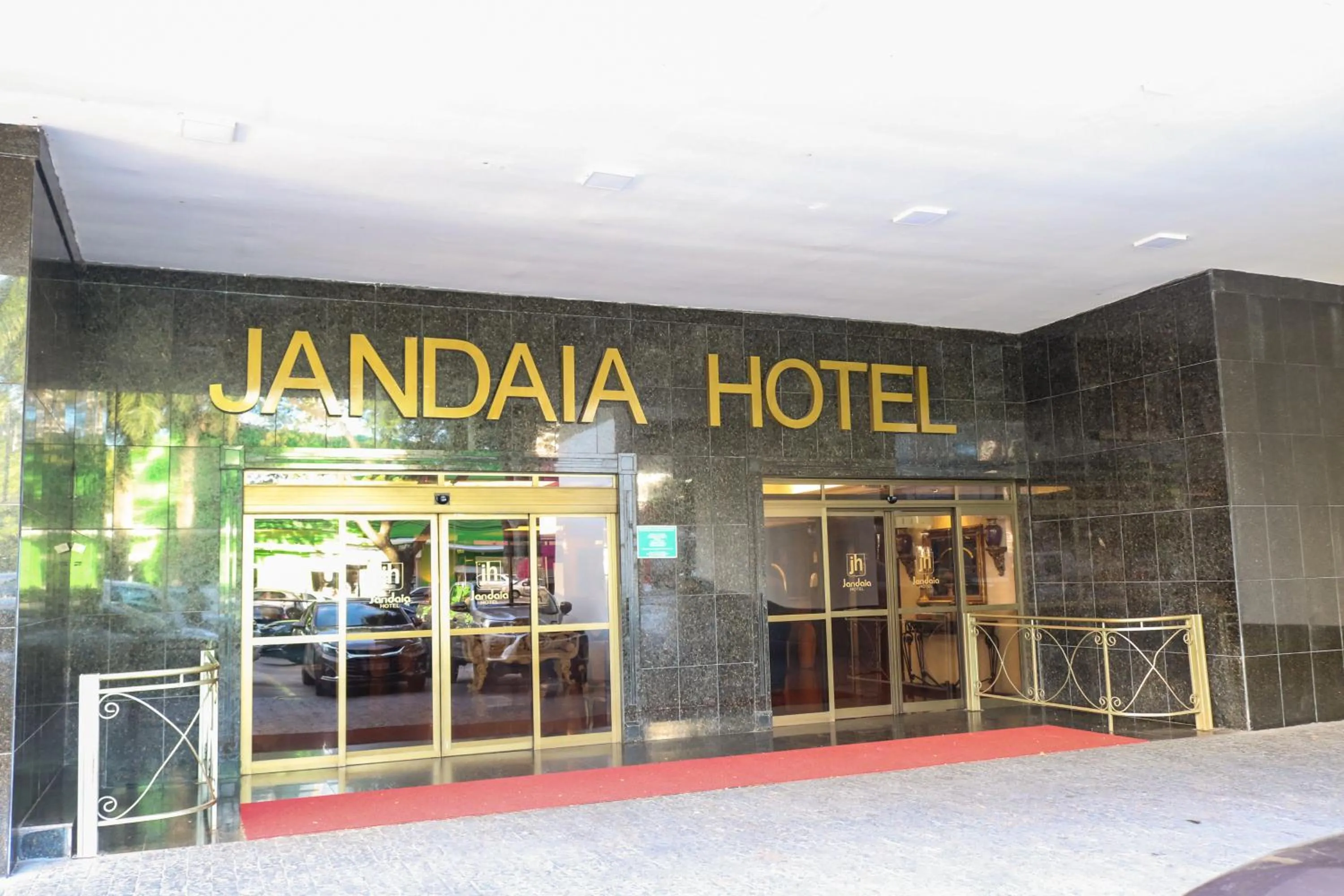 Property building in Jandaia Hotel Campo Grande