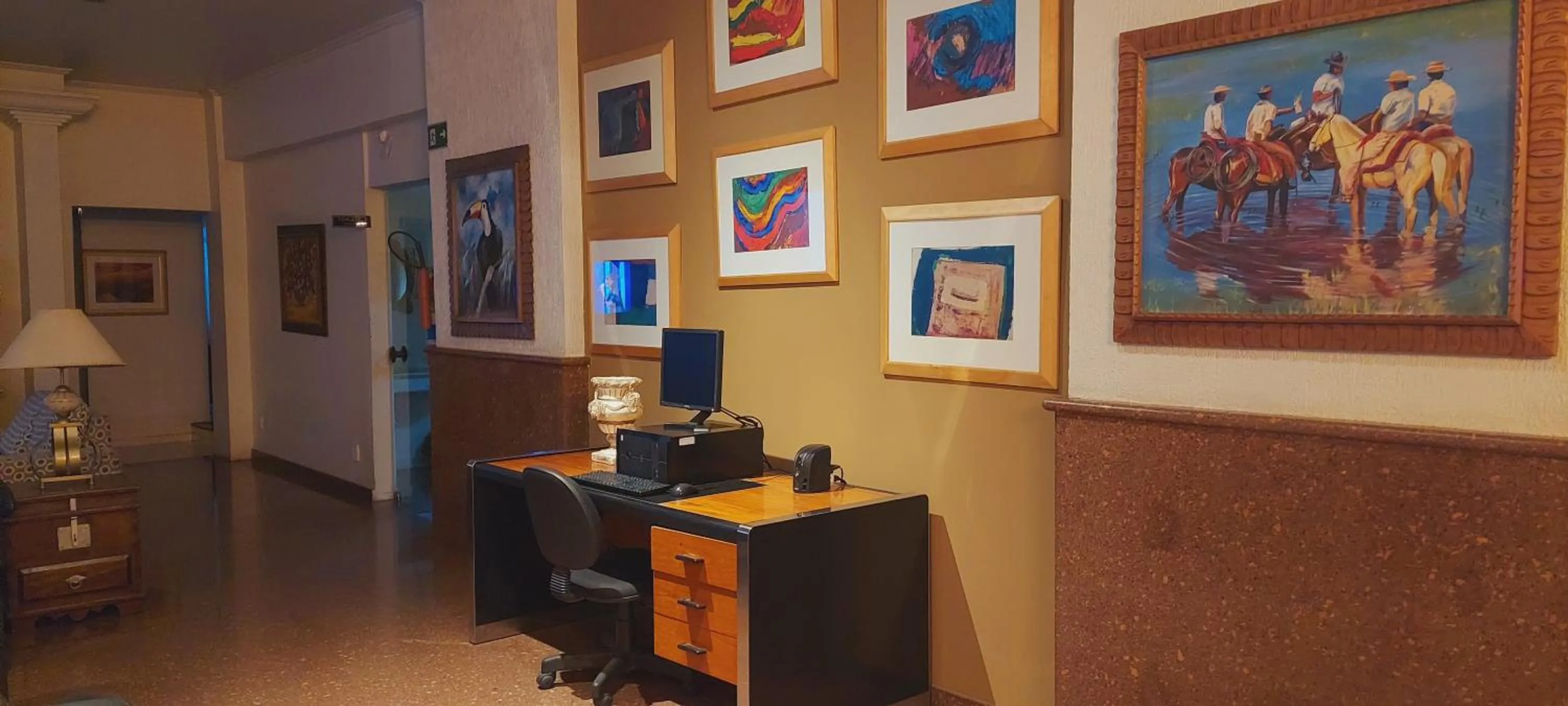 Lobby or reception in Jandaia Hotel Campo Grande