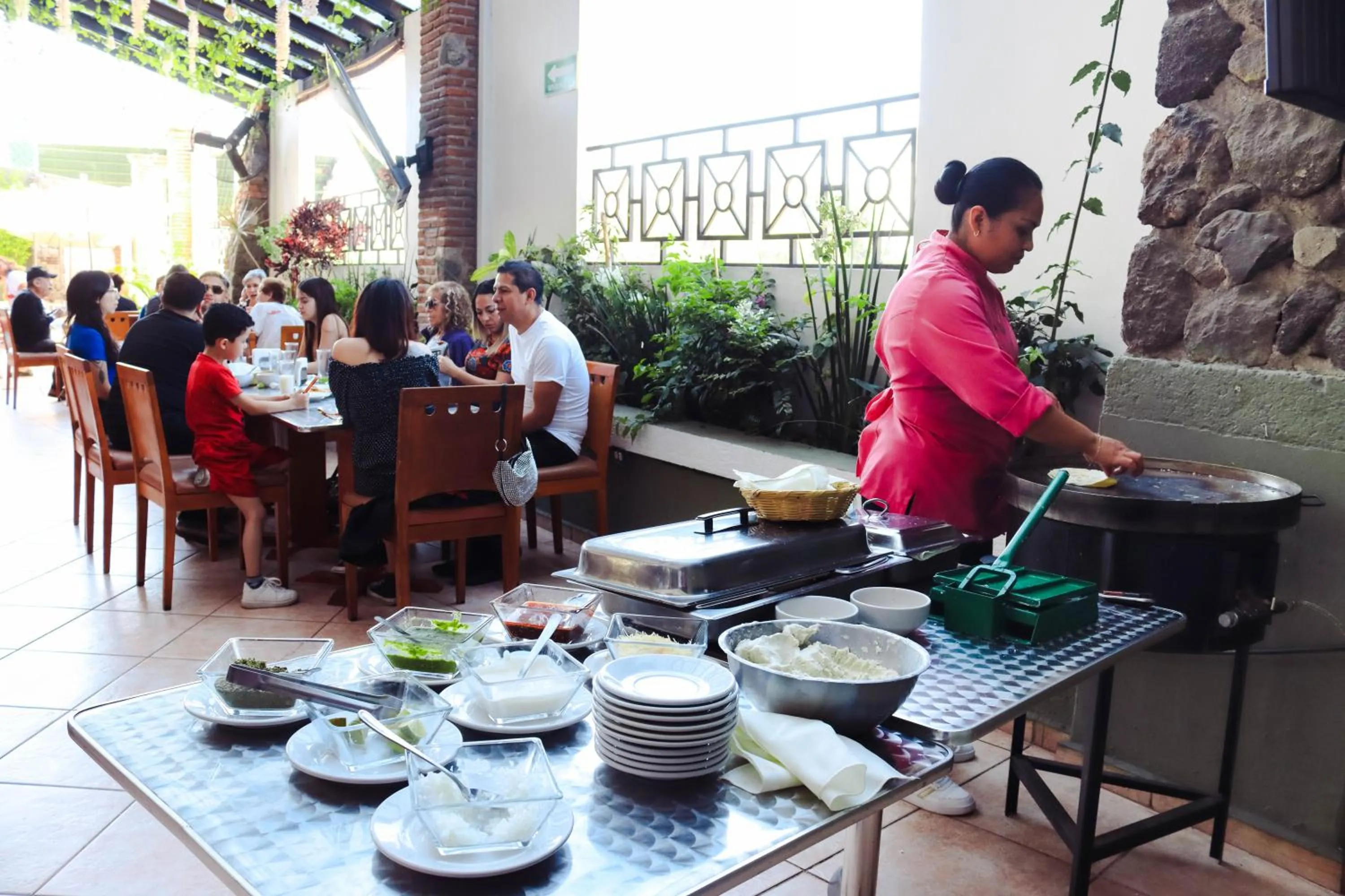 Restaurant/places to eat in Hotel Borda Cuernavaca