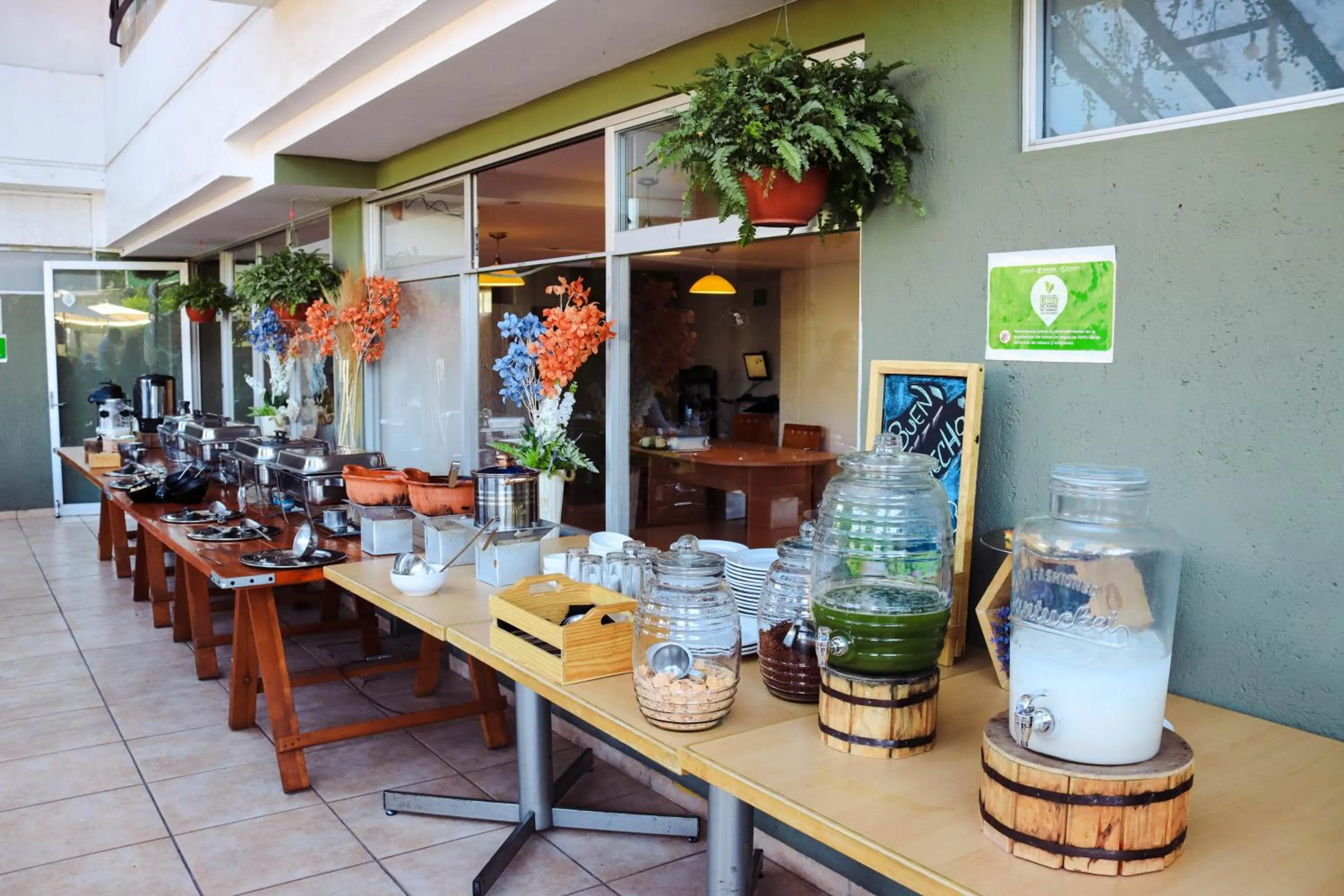 Restaurant/places to eat in Hotel Borda Cuernavaca