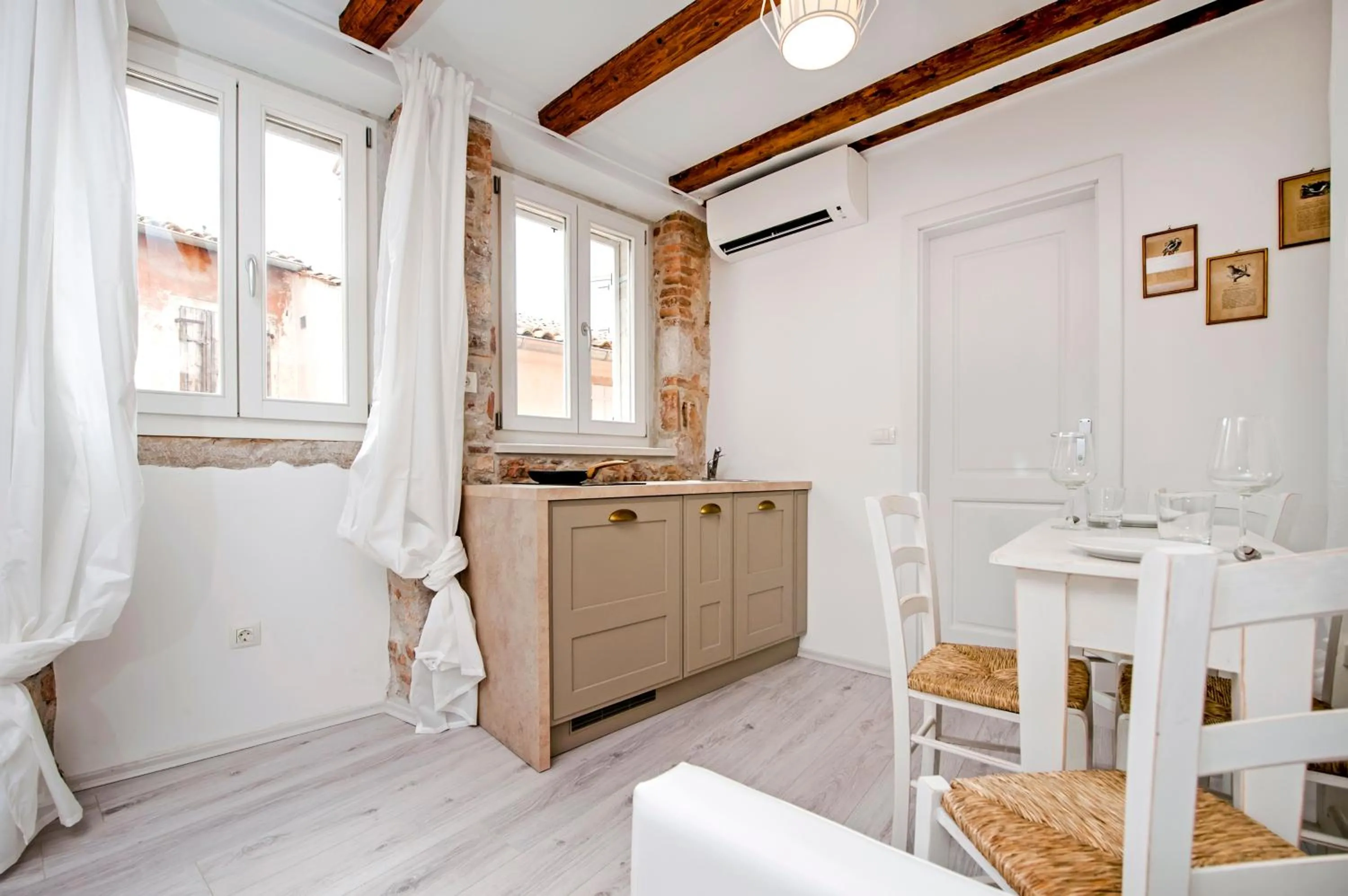 Kitchen or kitchenette in Apartment and Studio CA’ 3 VIE