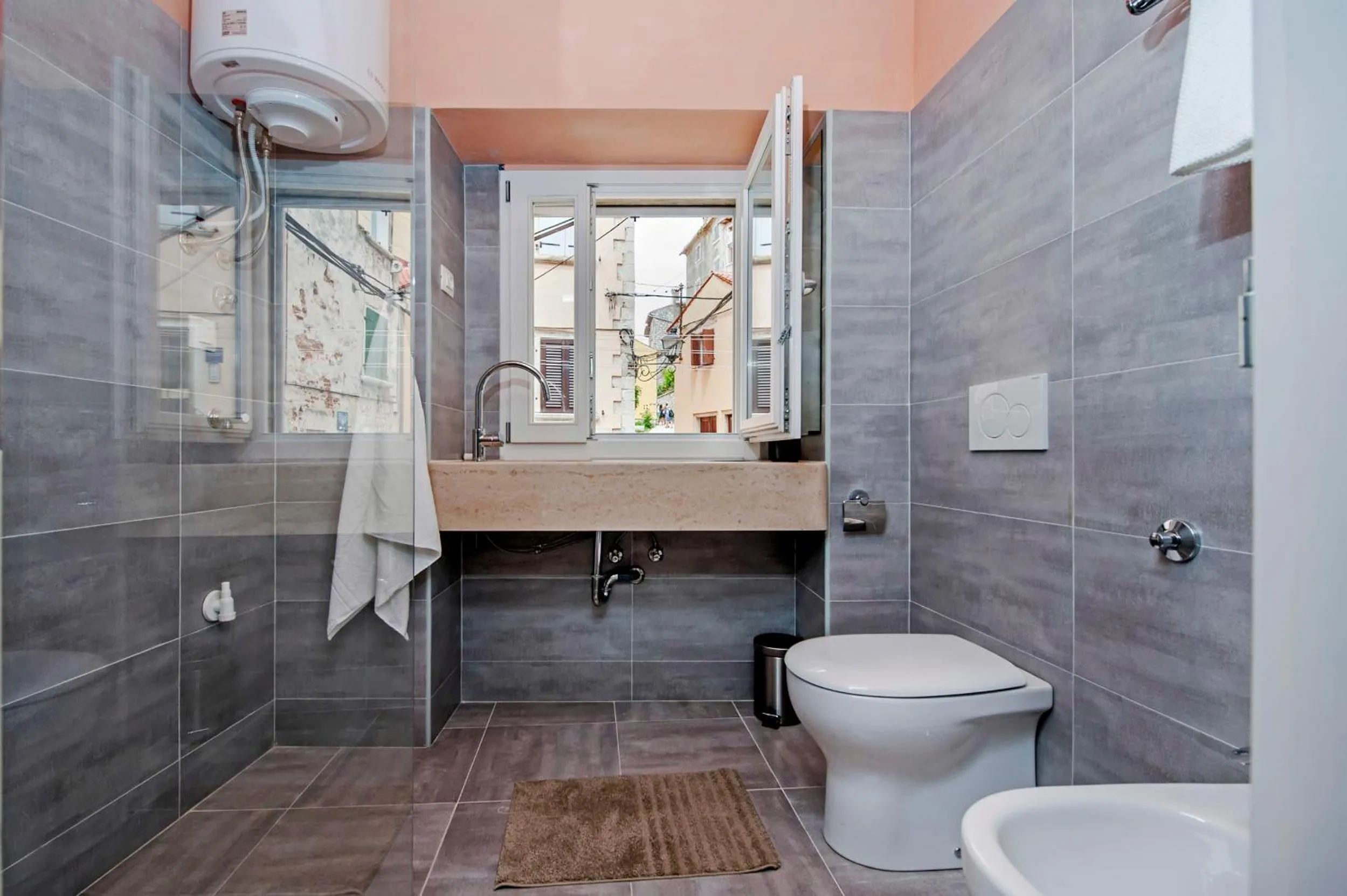 Shower in Apartment and Studio CA’ 3 VIE