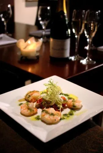 Restaurant/places to eat in Cartwright Hotel