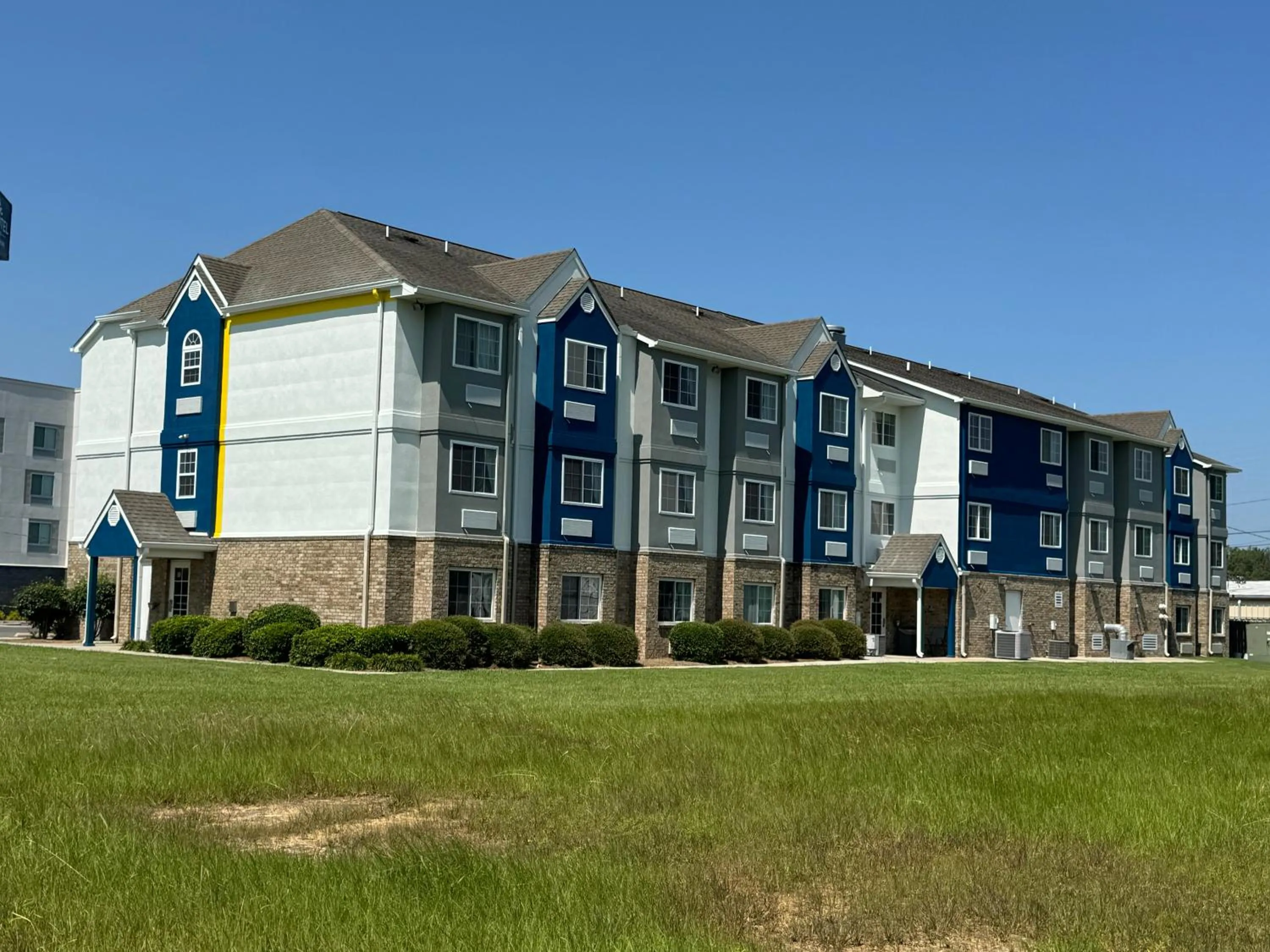 Property building in Microtel Inn & Suites by Wyndham Albertville