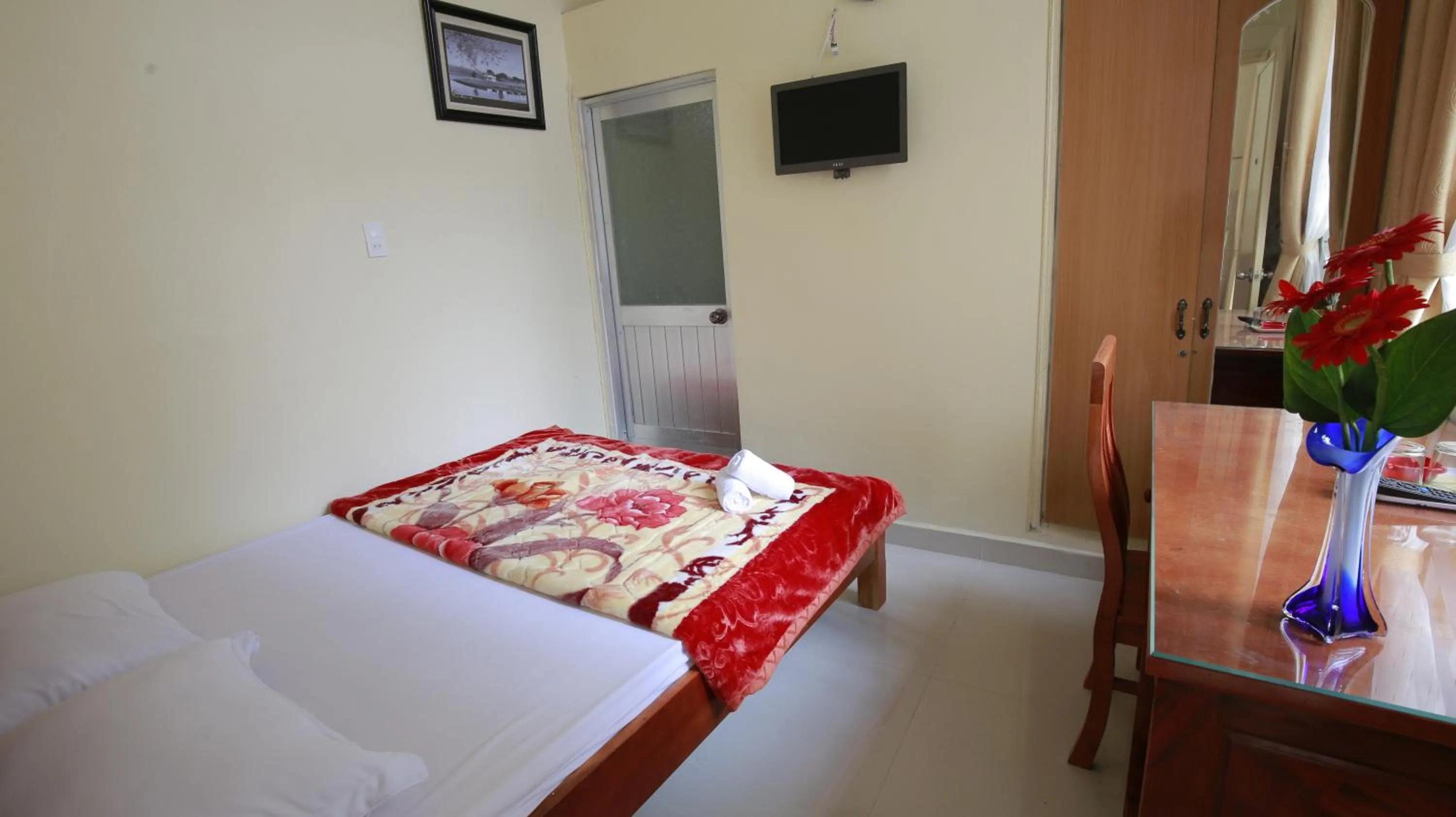 Bed in Bình Đào Hotel - Khách sạn ngay trung tâm giá rẻ