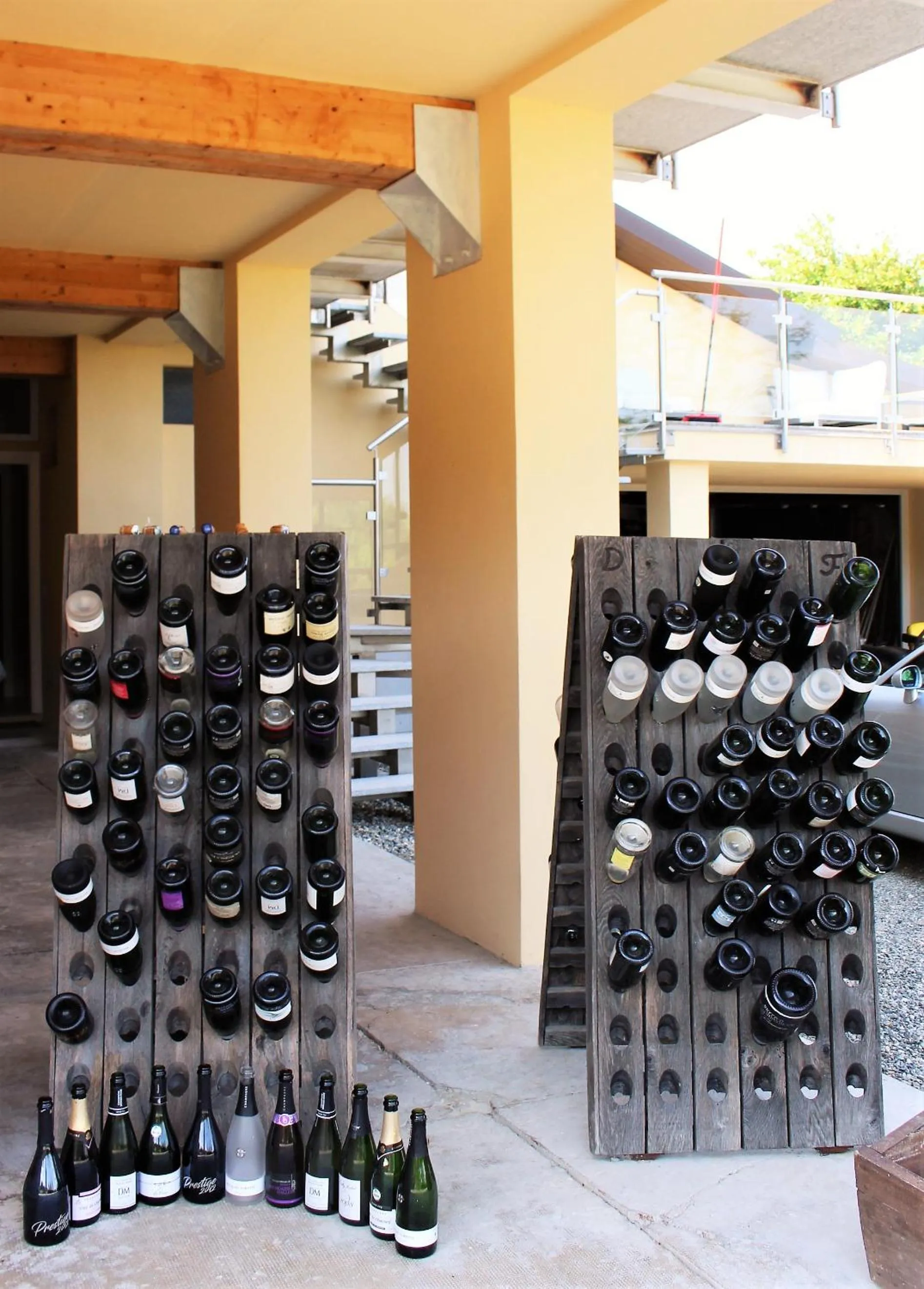 Property building in Maison Petit Perlage B&B and Champagne