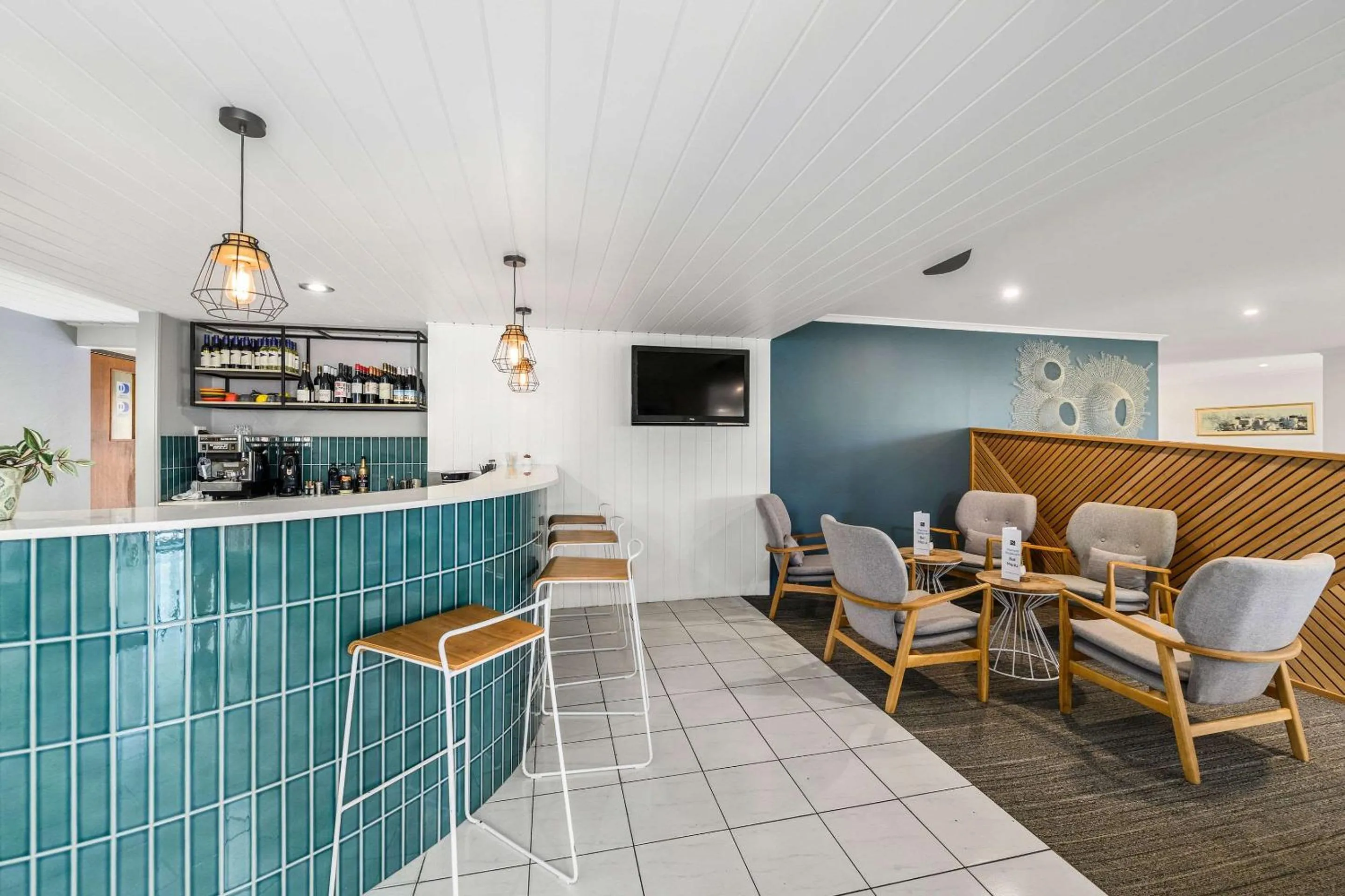 Restaurant/places to eat in Quality Hotel City Centre