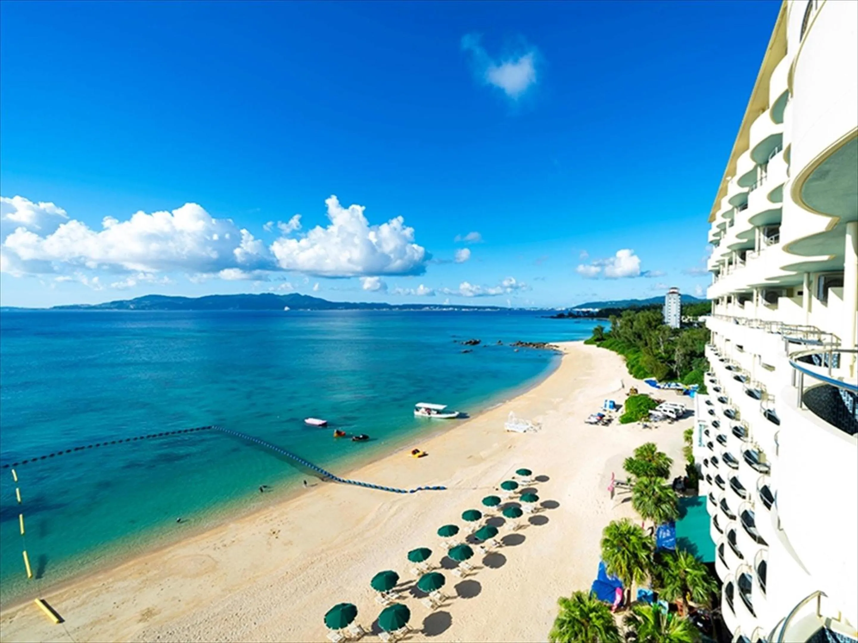Balcony/Terrace in Kanehide Kise Beach Palace