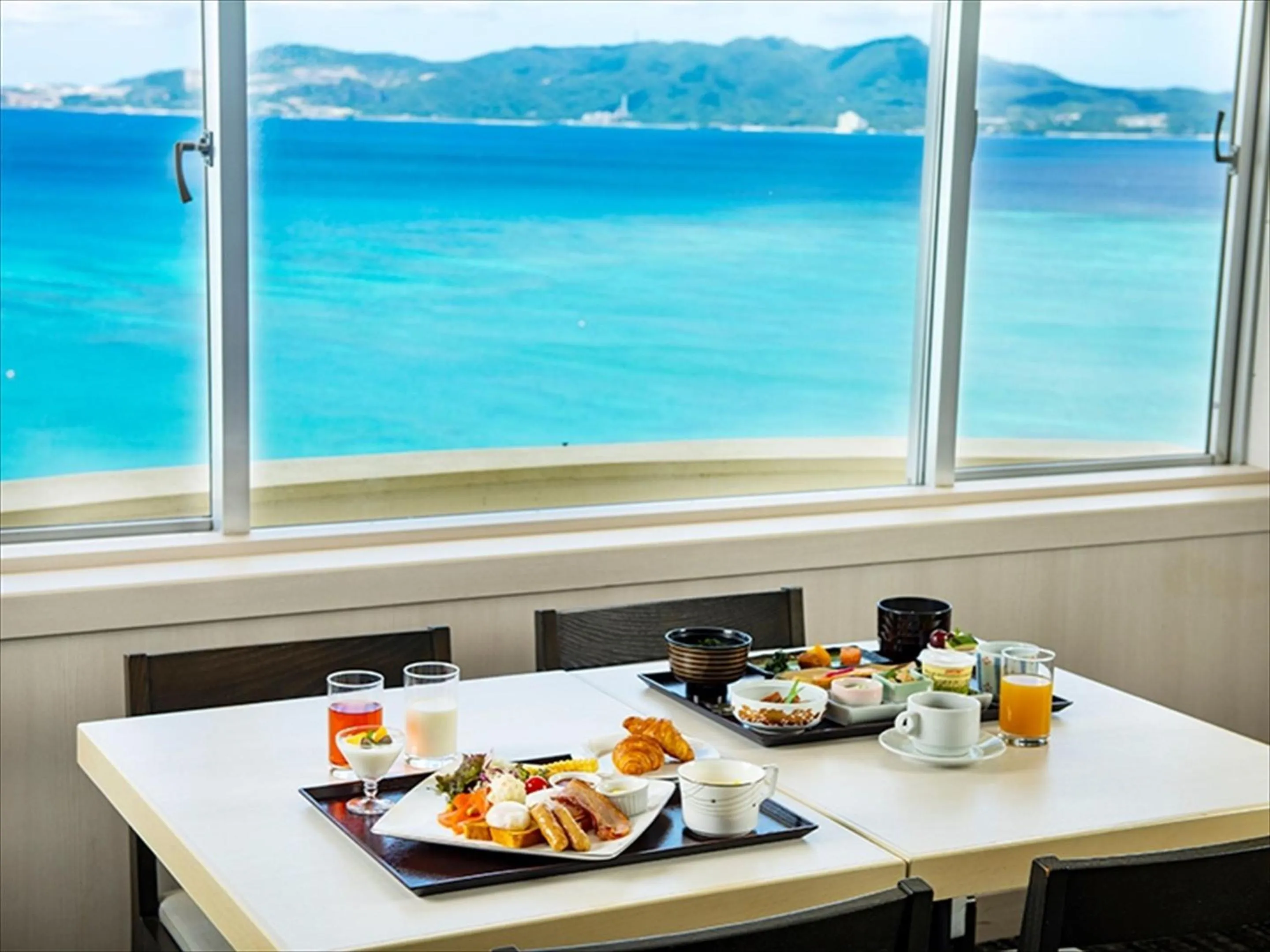 Breakfast in Kanehide Kise Beach Palace