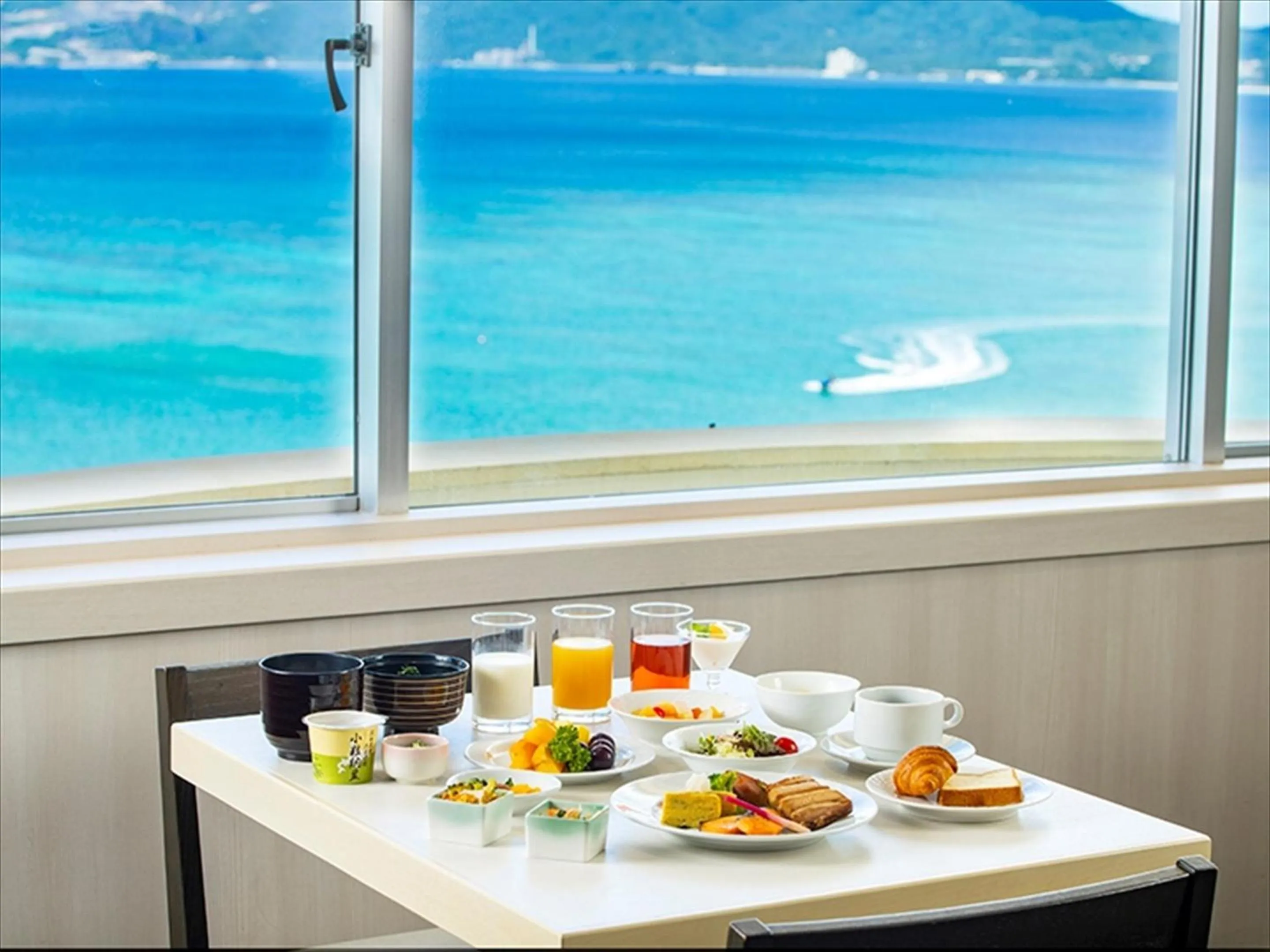 Breakfast in Kanehide Kise Beach Palace