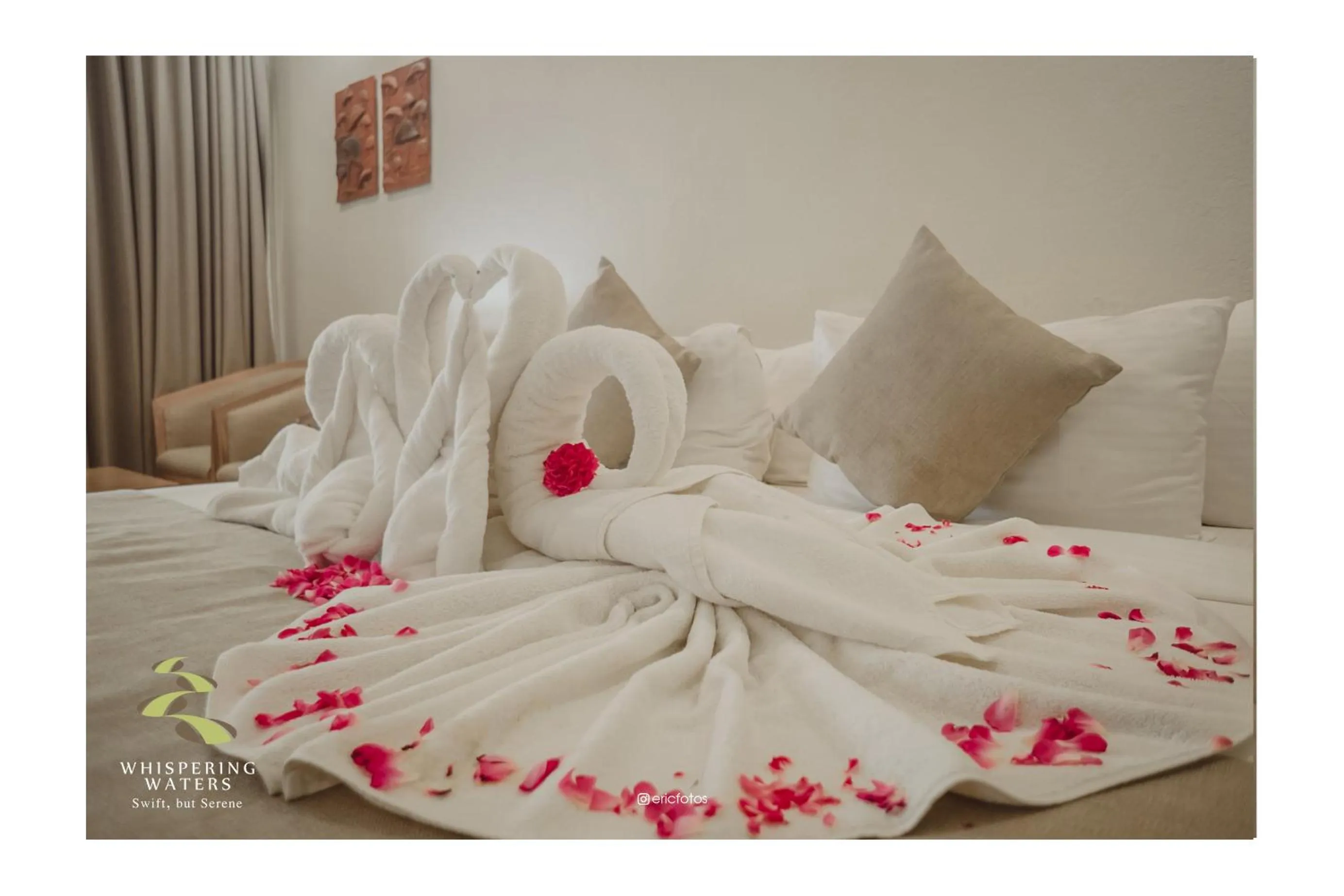 Decorative detail, Bed in Whispering Waters