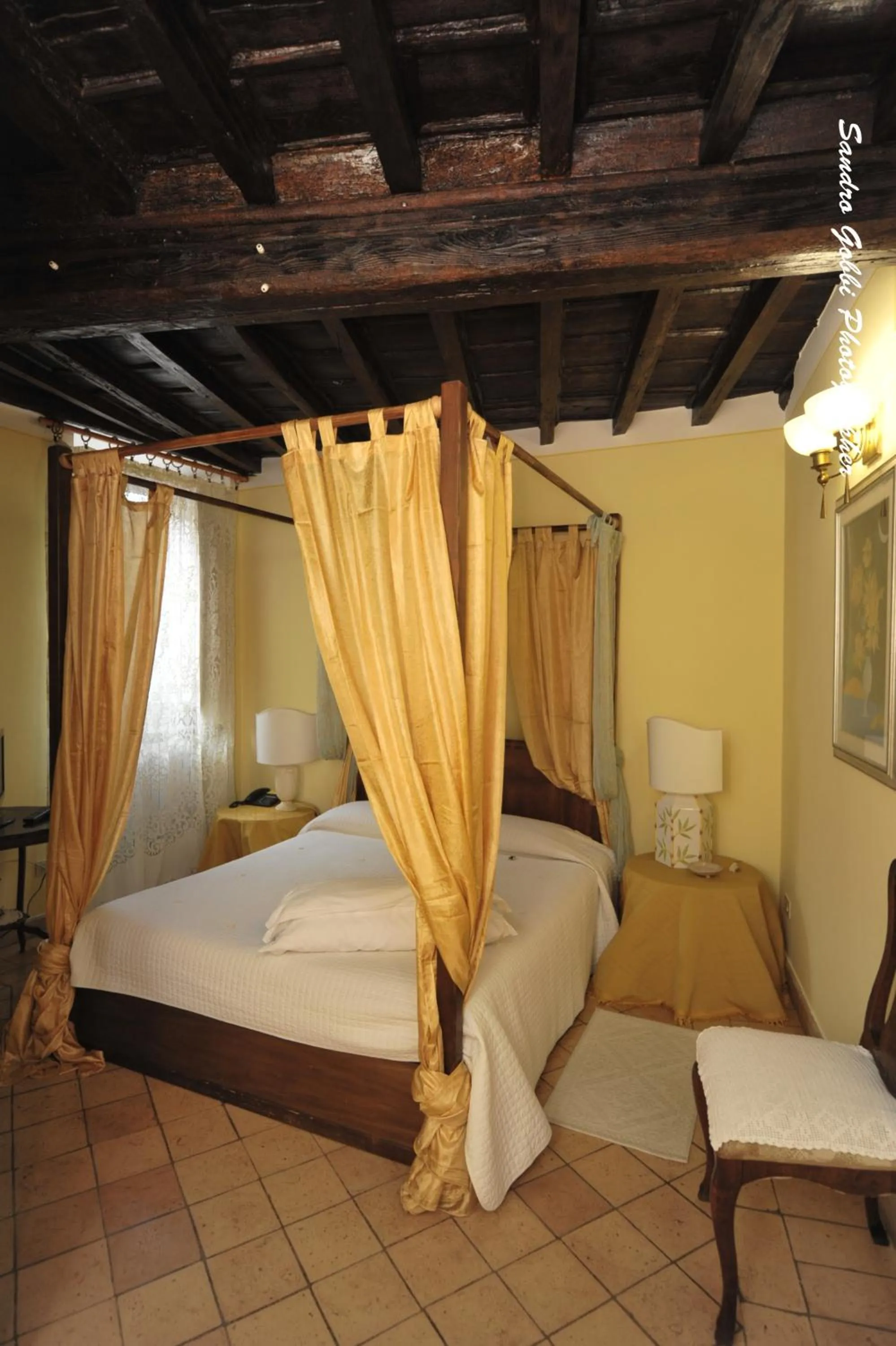 Bed in Romantica Pucci