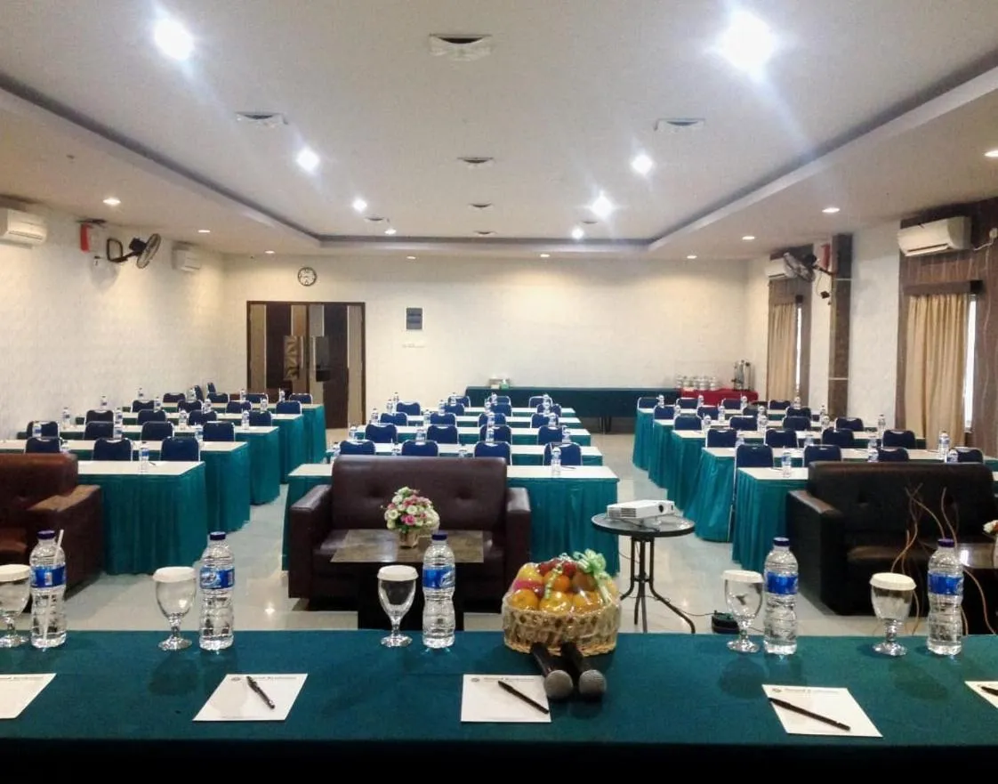 Meeting/conference room in Grand Krakatau Hotel Serang