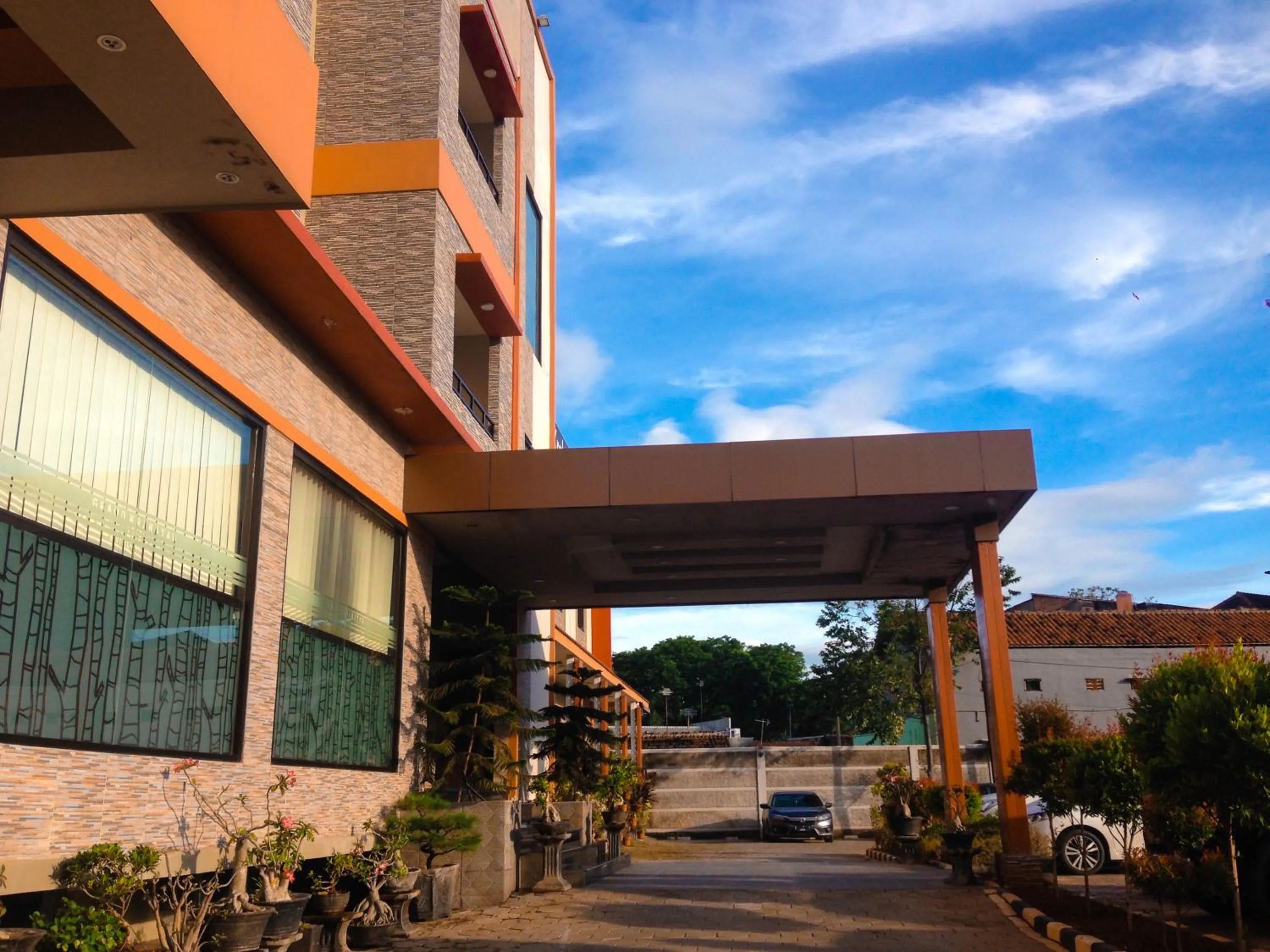 Facade/entrance in Grand Krakatau Hotel Serang