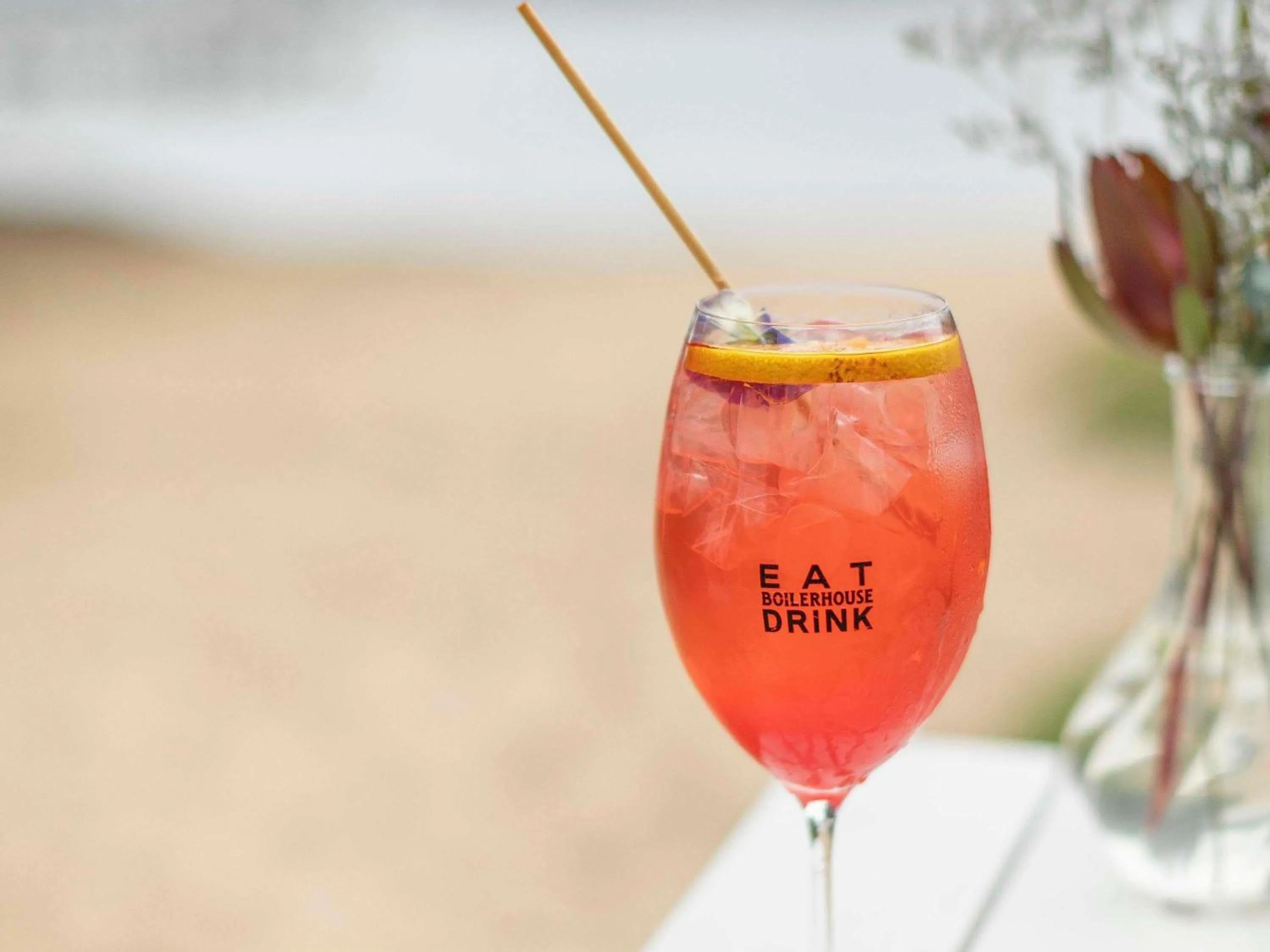 Lounge or bar in Q Station