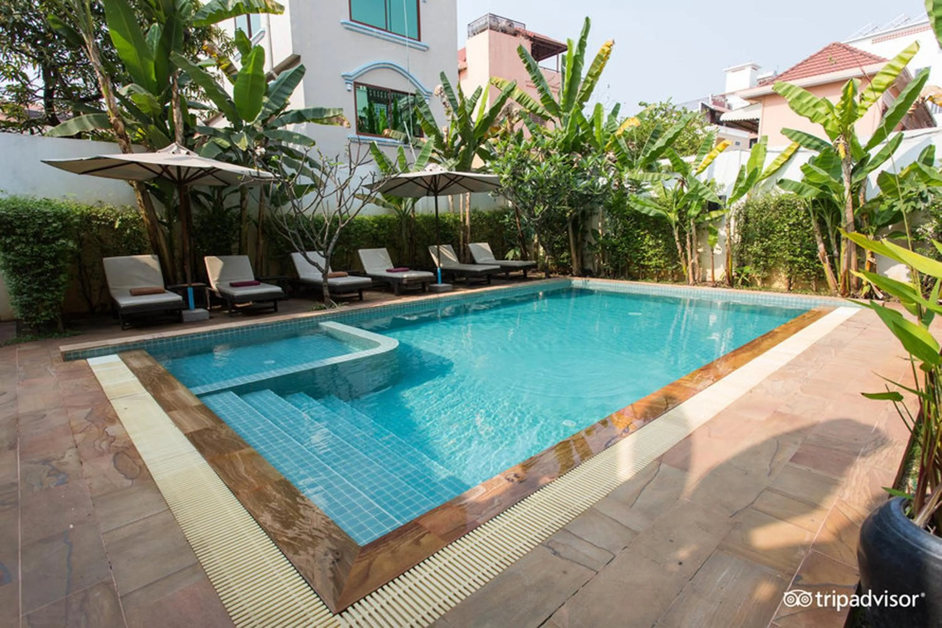 Swimming pool in Apsara Centrepole Hotel