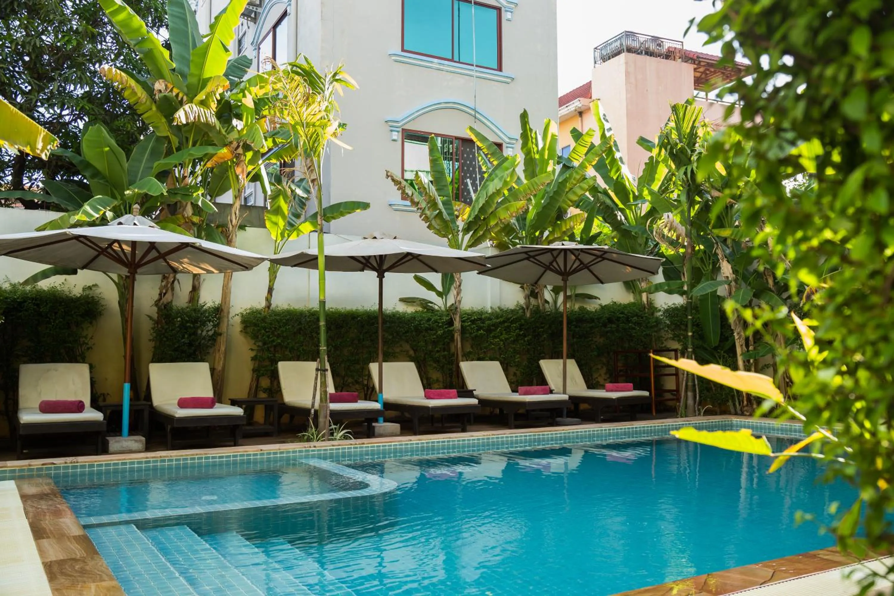 Swimming pool in Apsara Centrepole Hotel