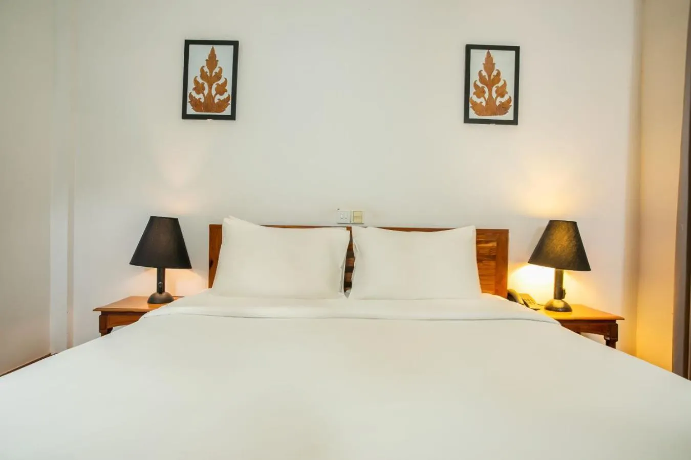 Bed in Apsara Centrepole Hotel